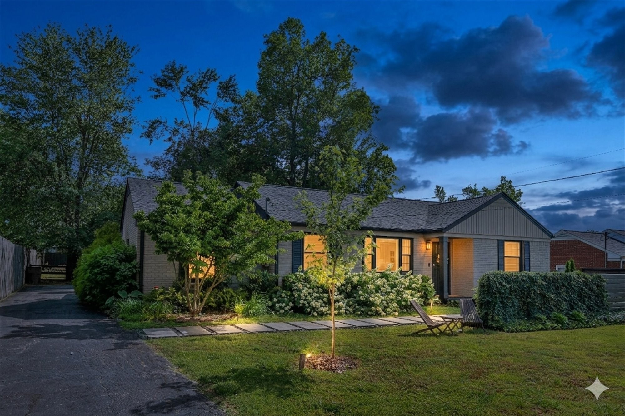 2809 Emery Dr