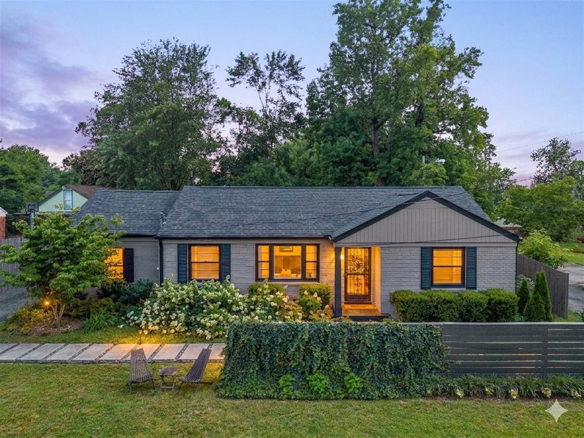 2809 Emery Dr