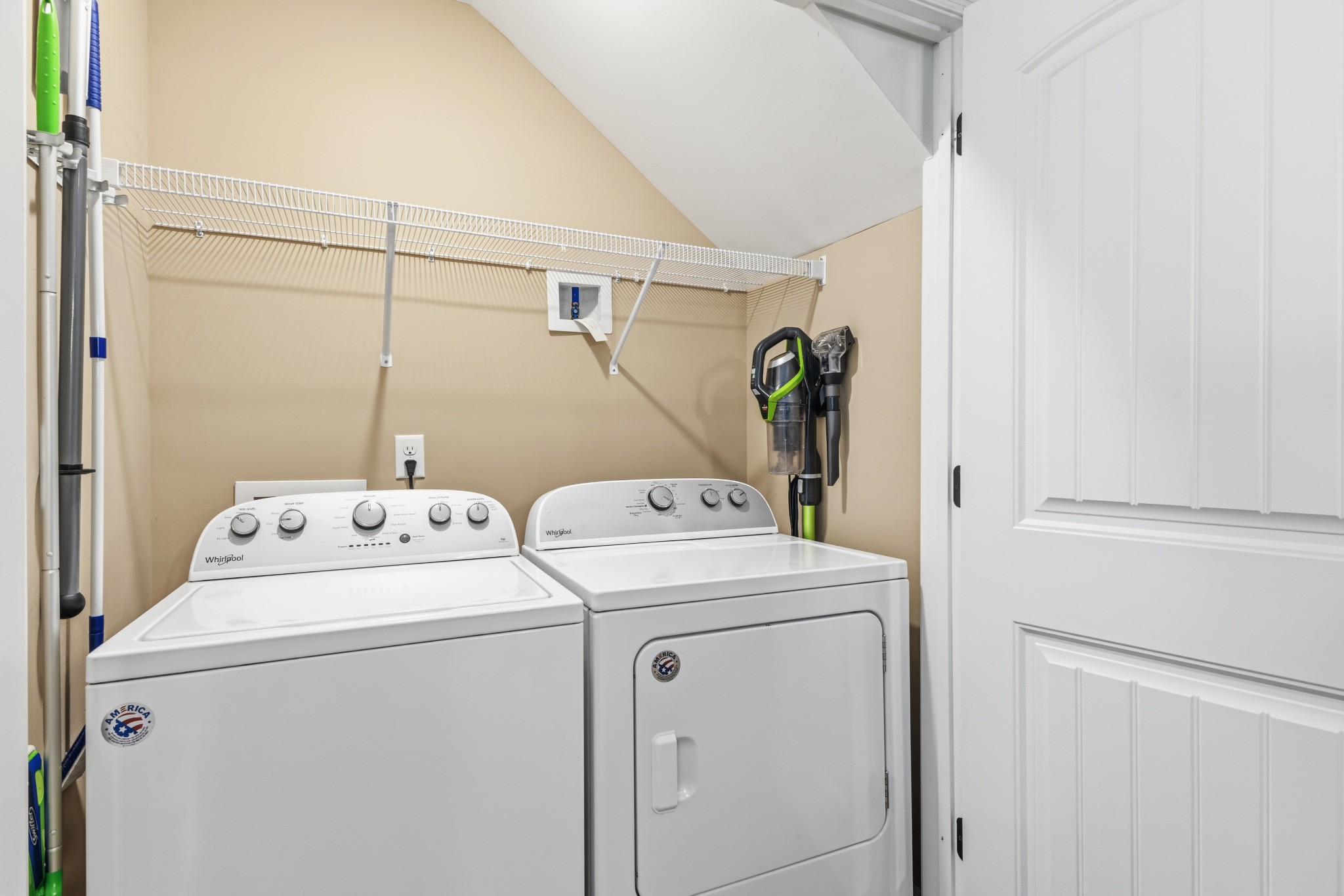 2506 E Main St Unit: A6