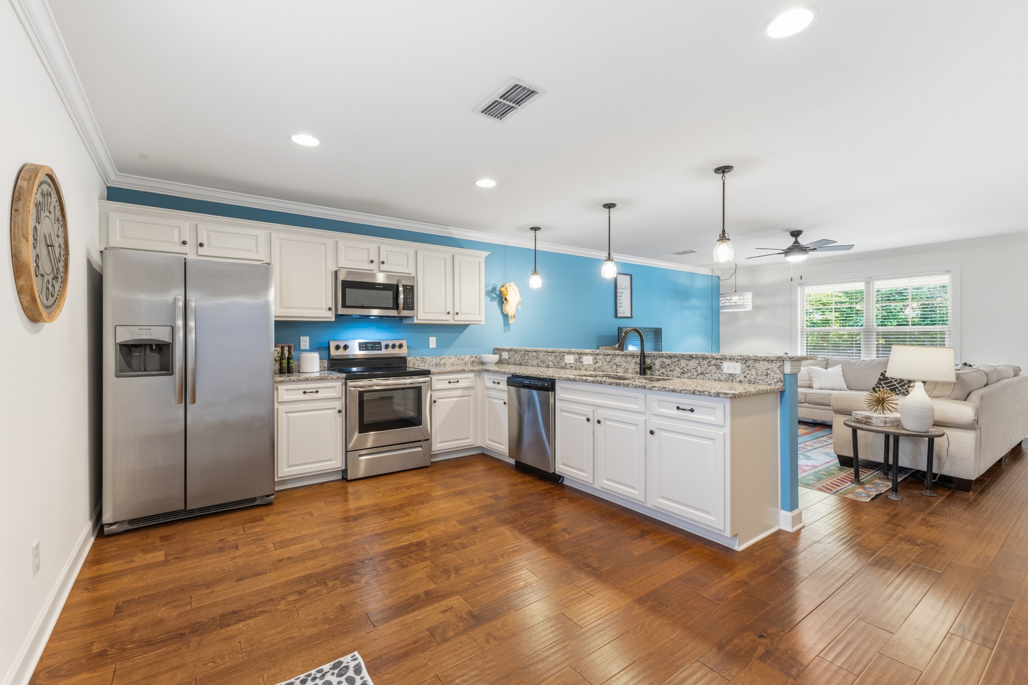 2506 E Main St Unit: A6