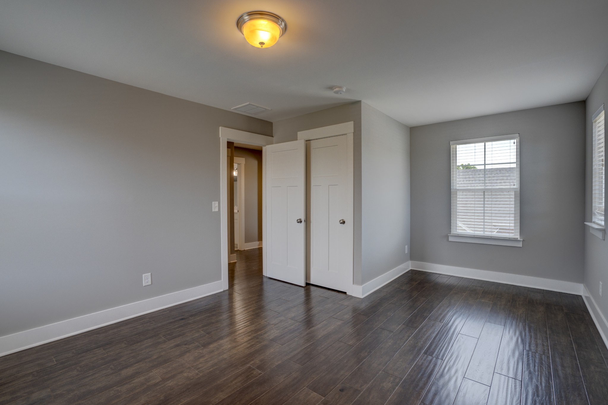 2001 Oliver Dr