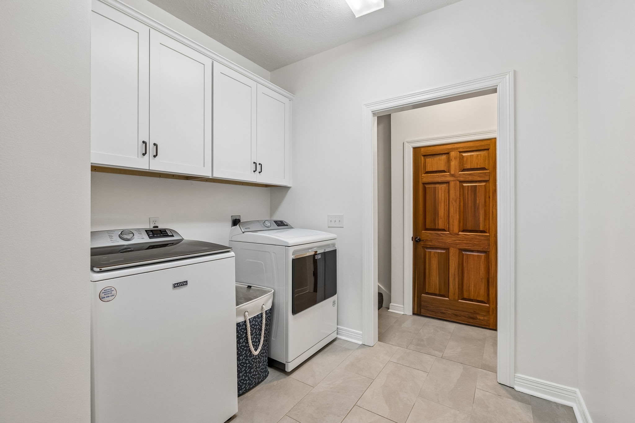 516 Lexington Dr