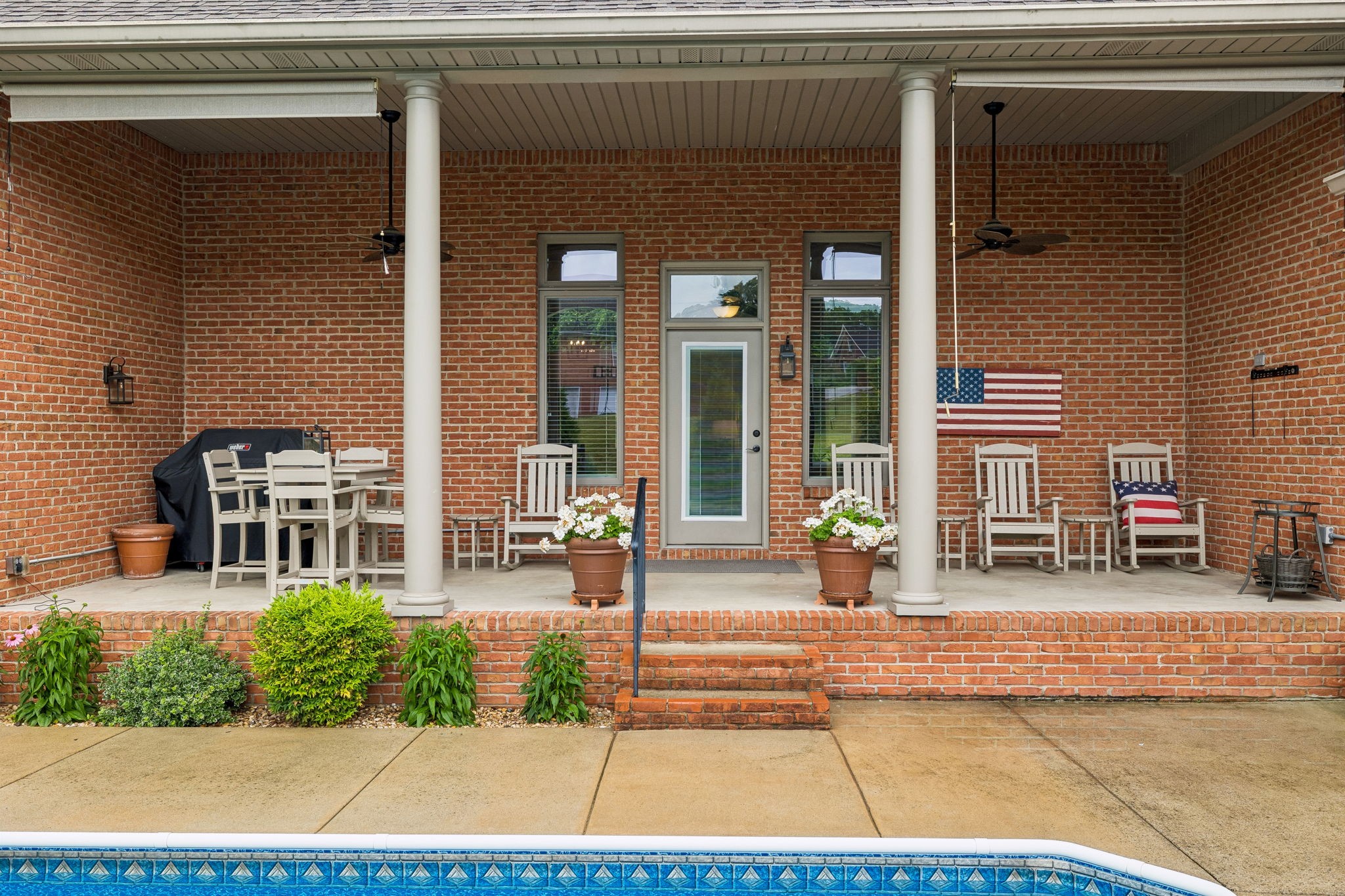 516 Lexington Dr