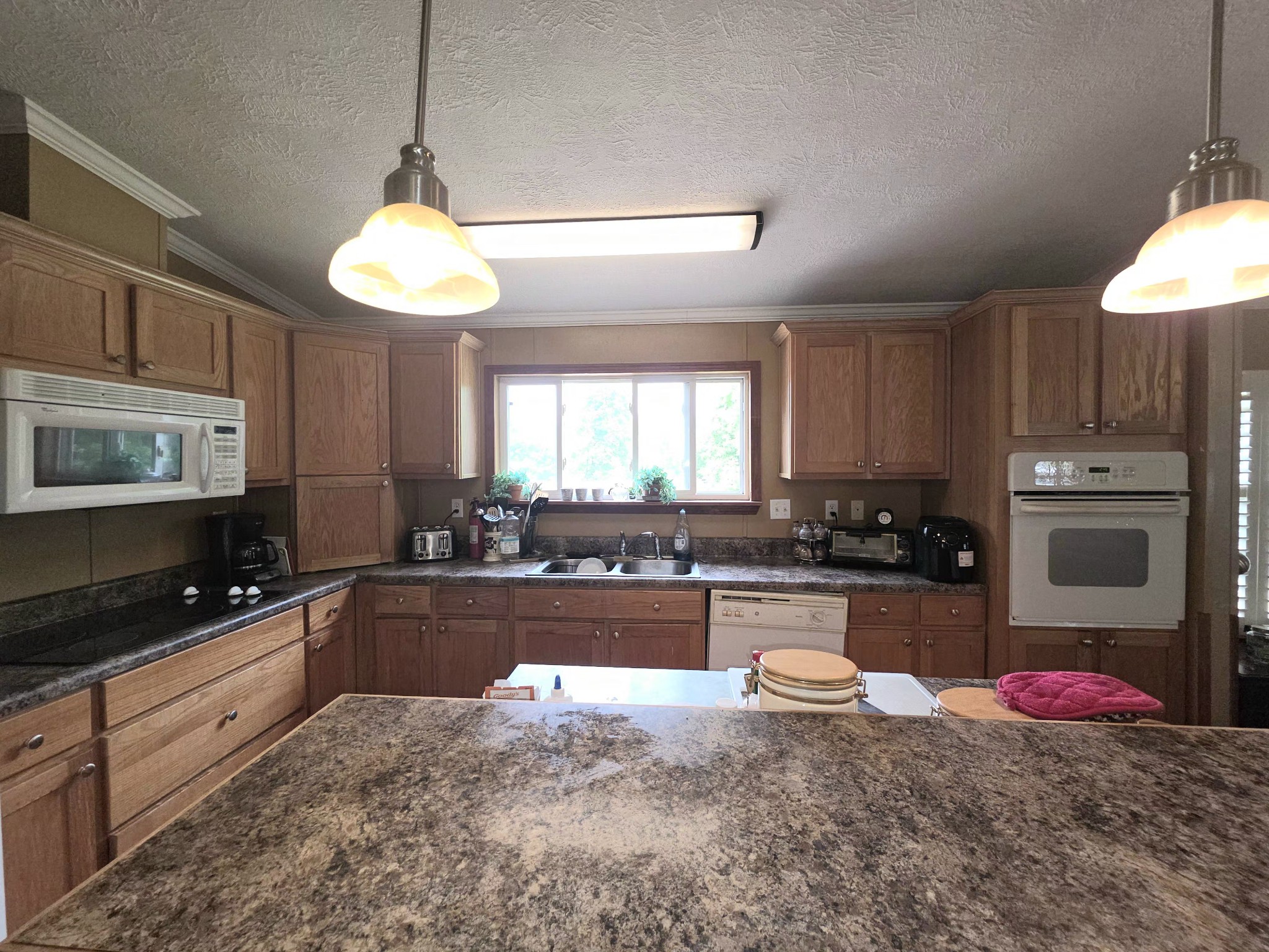 579 Canoe Branch Rd