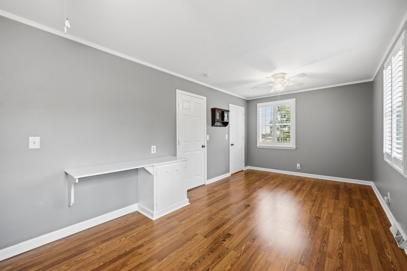 116 Catalpa Dr