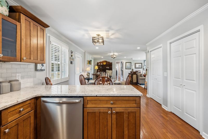 116 Catalpa Dr