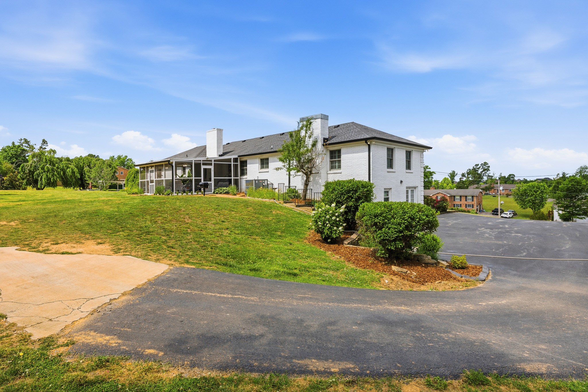 116 Catalpa Dr