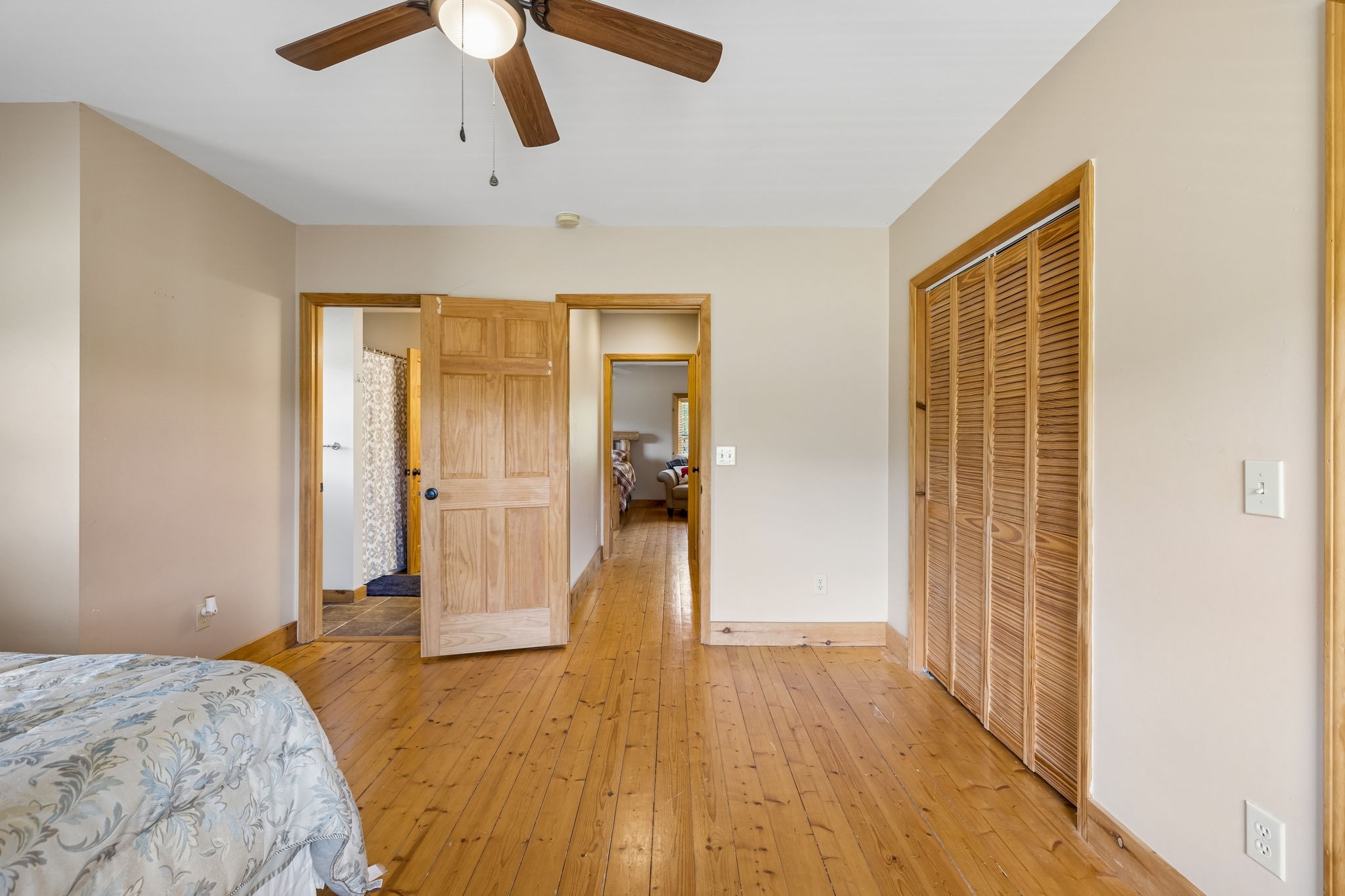 6221 Corinth Rd