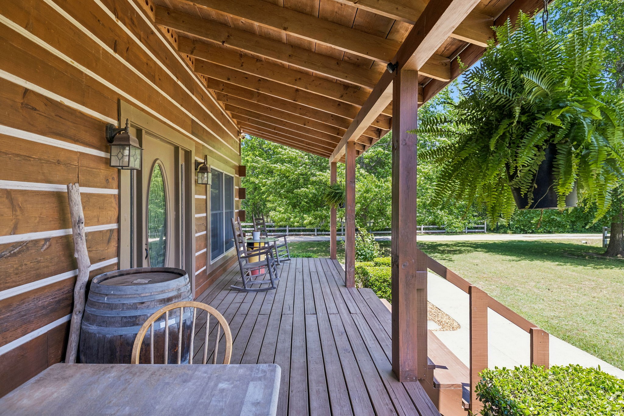 6221 Corinth Rd