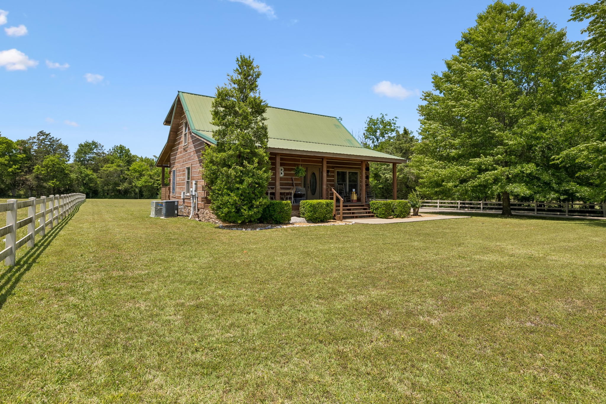 6221 Corinth Rd
