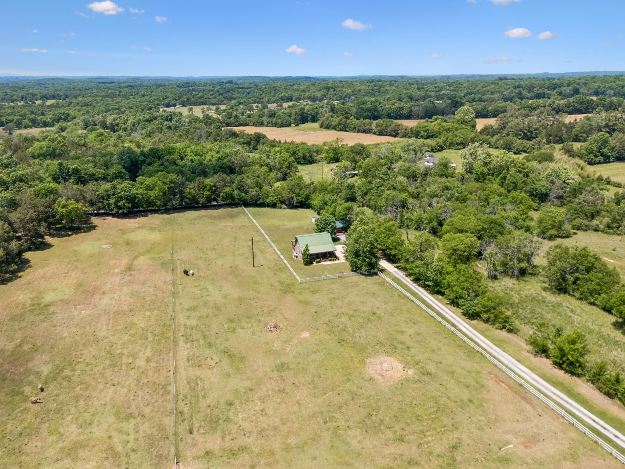 6221 Corinth Rd