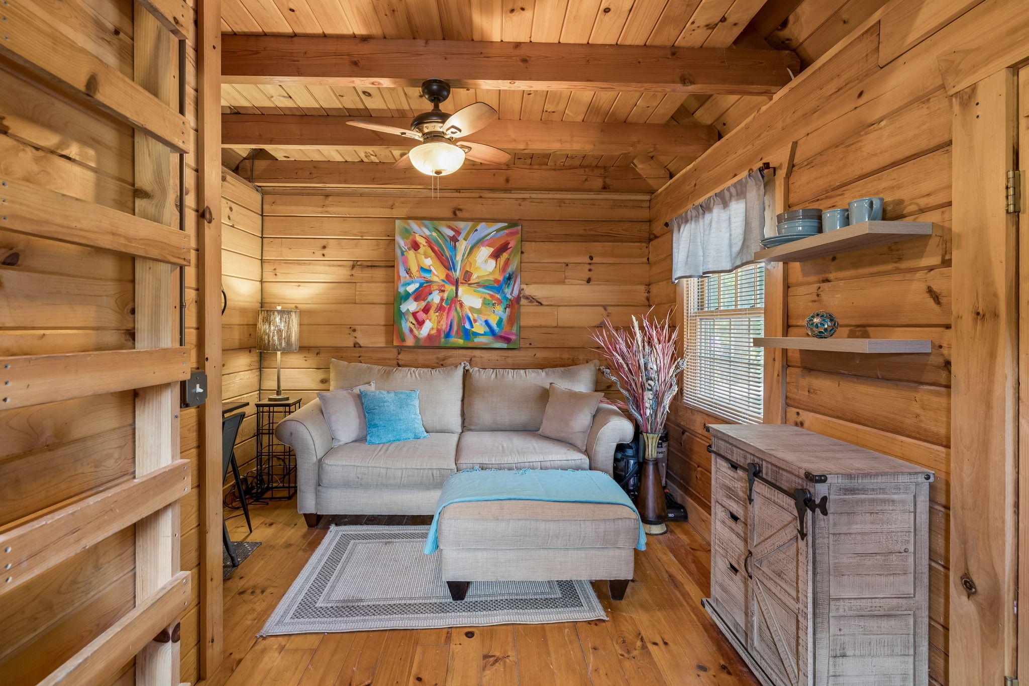6221 Corinth Rd