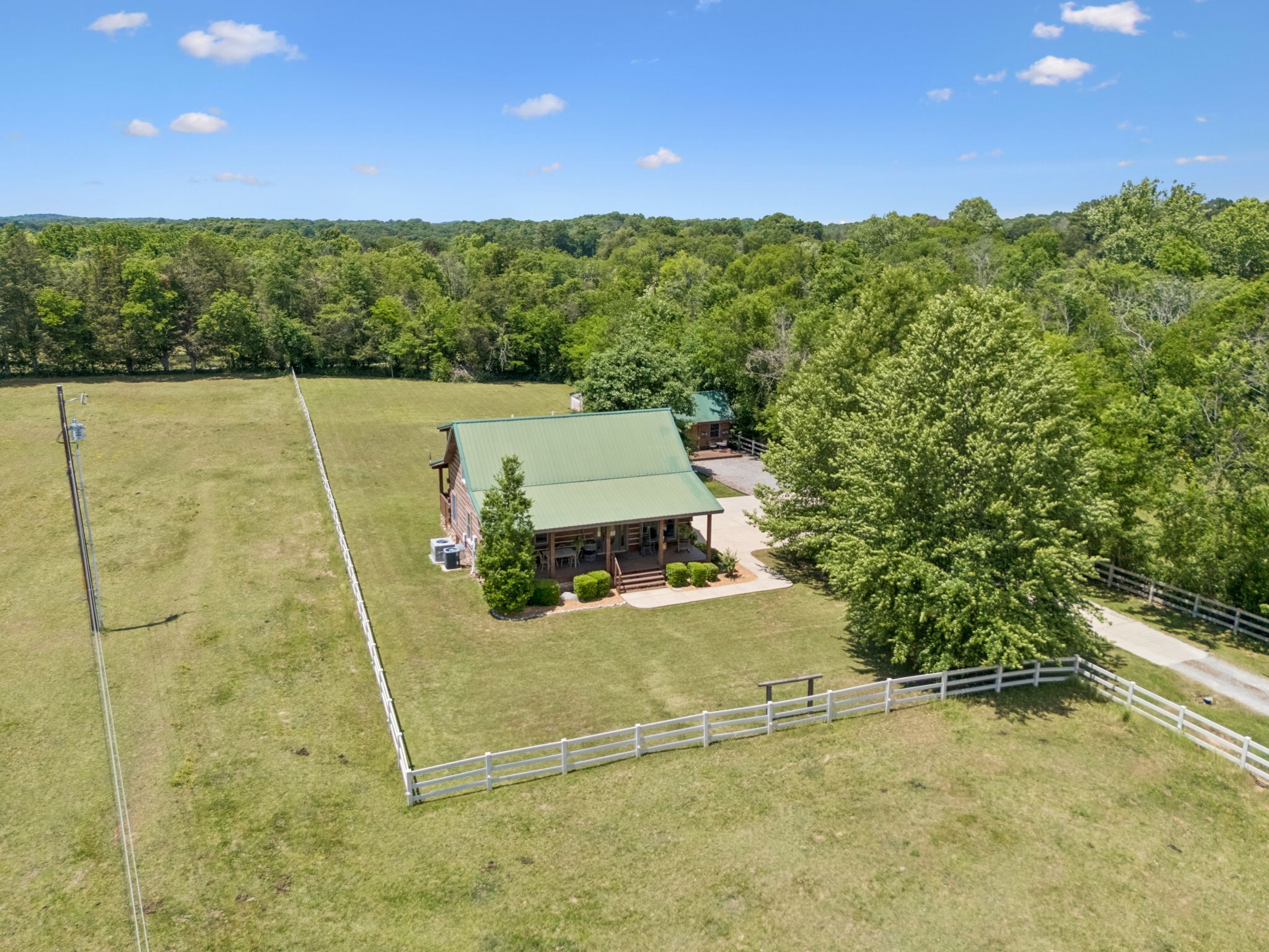 6221 Corinth Rd