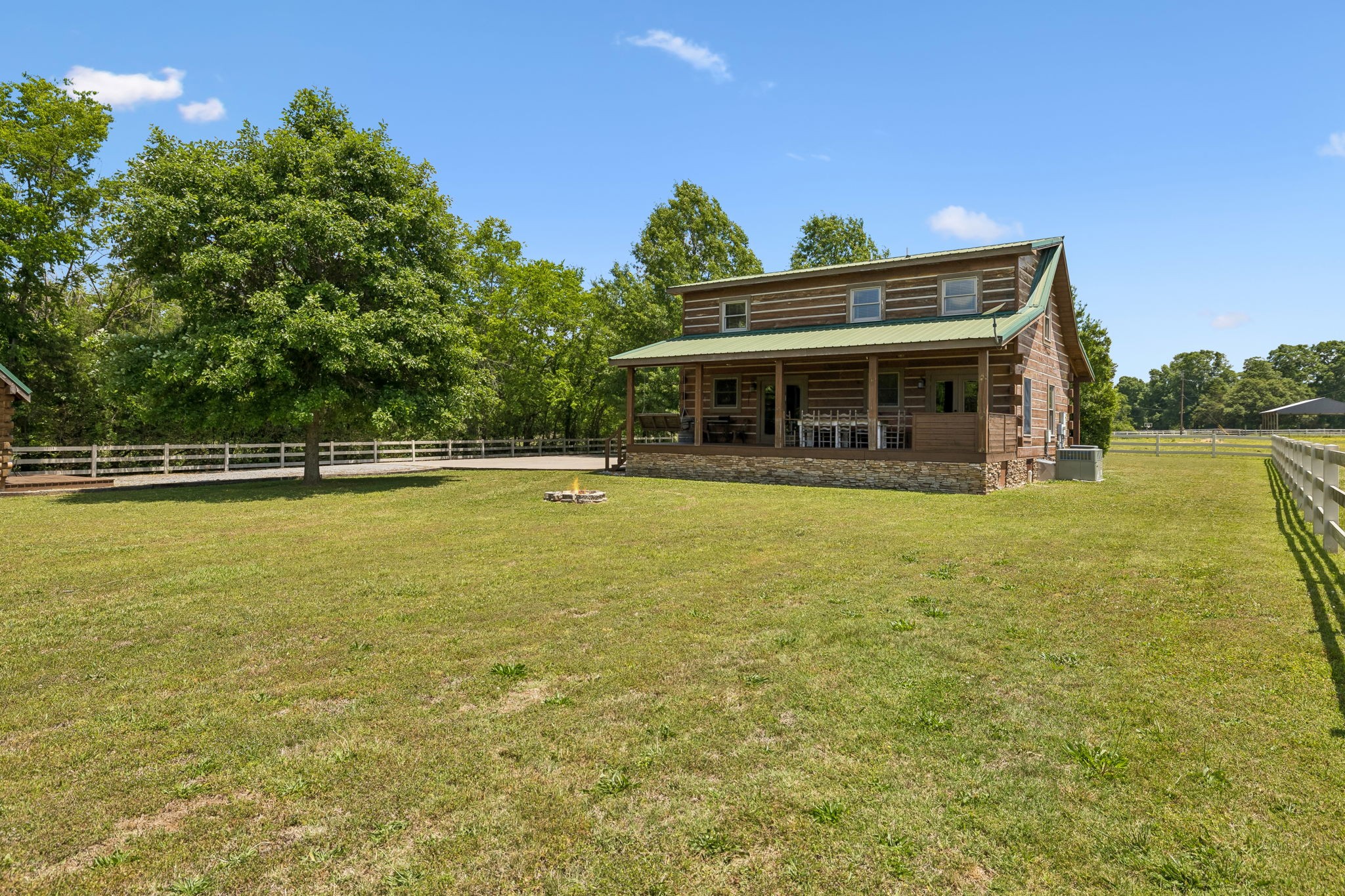 6221 Corinth Rd