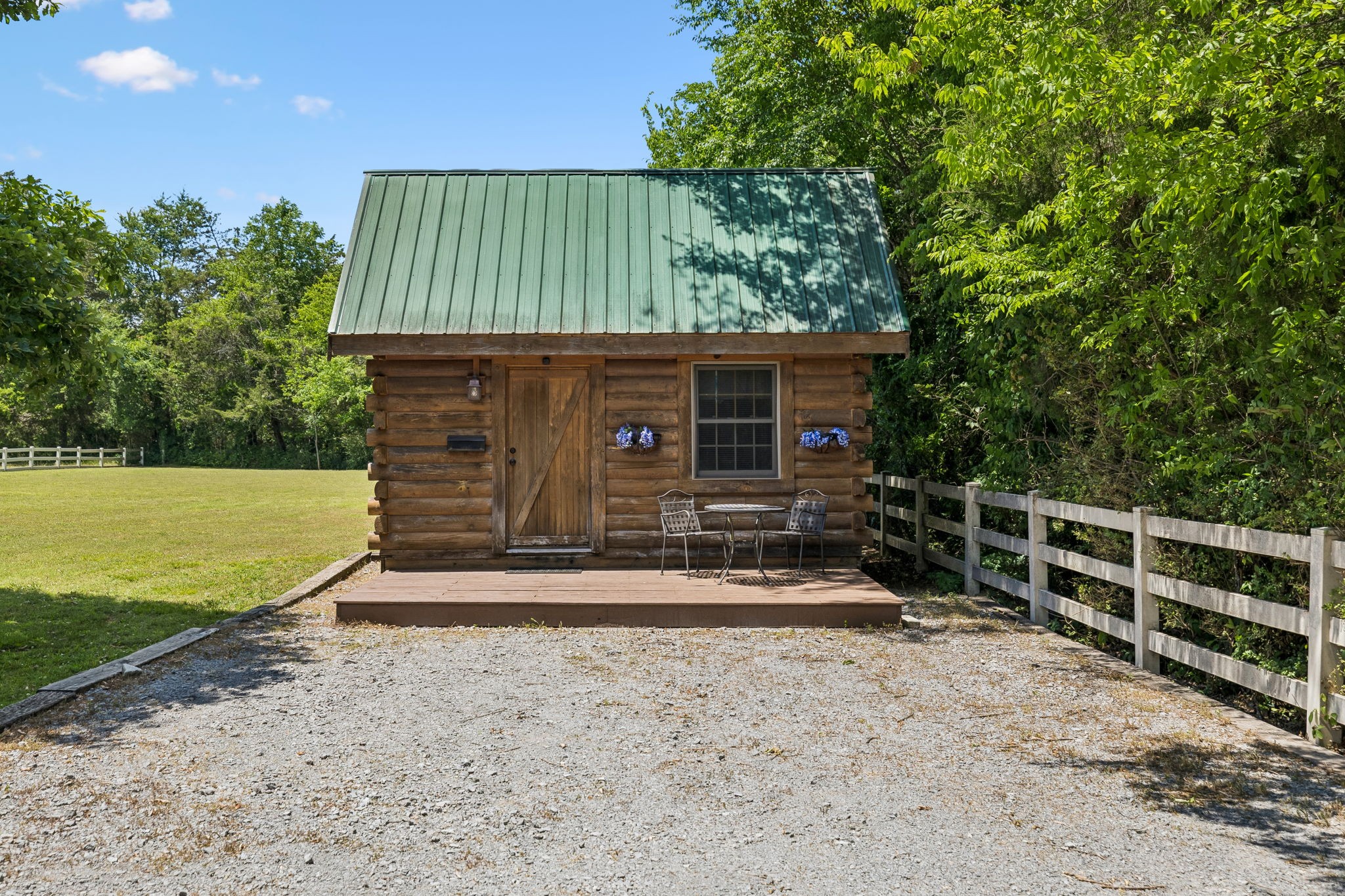 6221 Corinth Rd