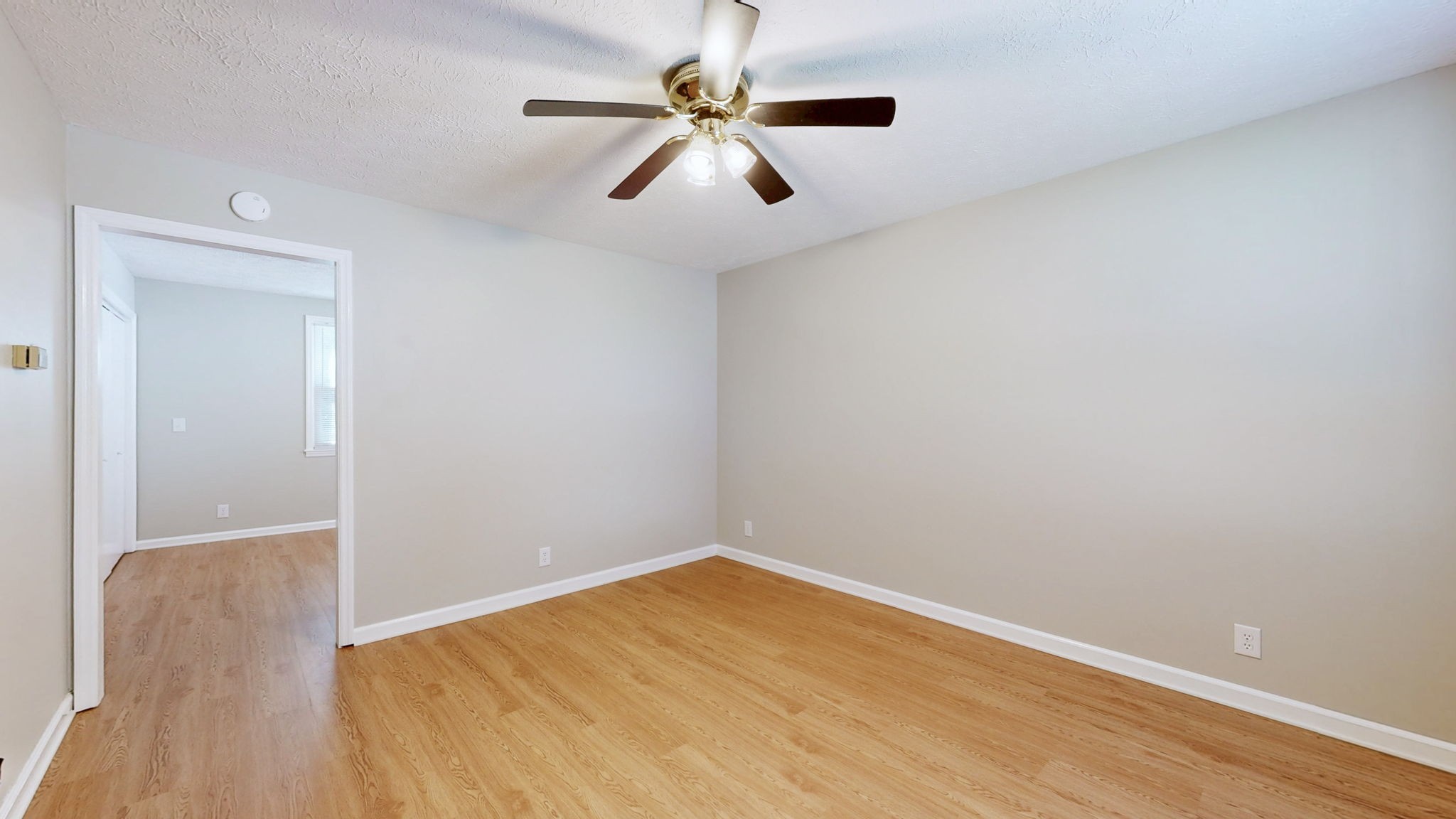 130 Brenda Ln