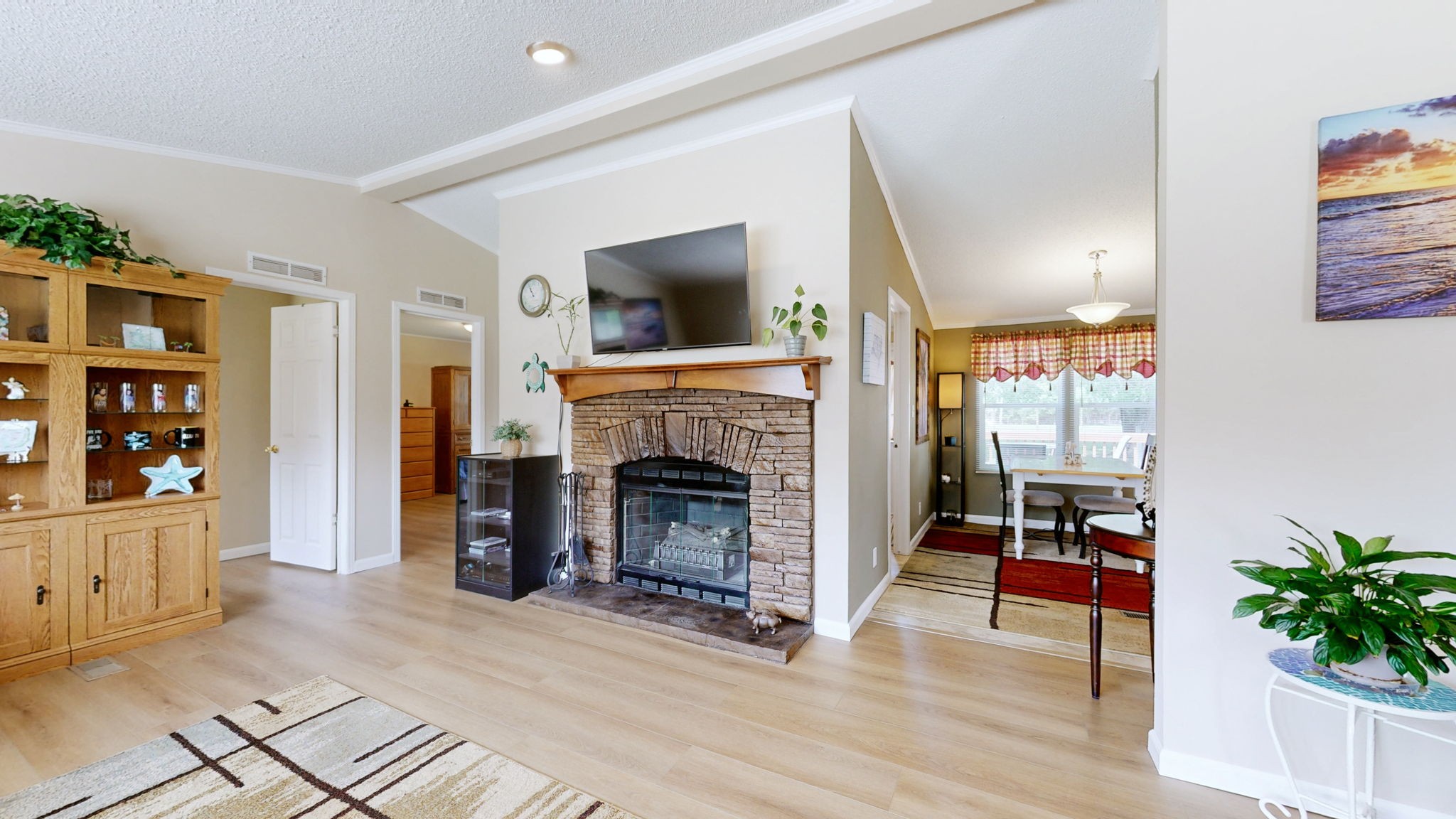 996 Underwood Rd