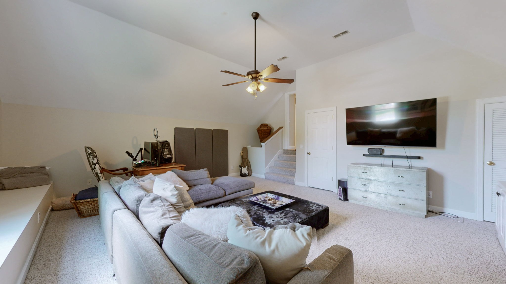 309 Evan Ct