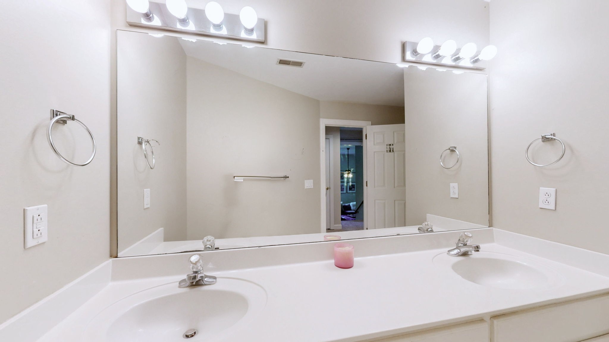 309 Evan Ct