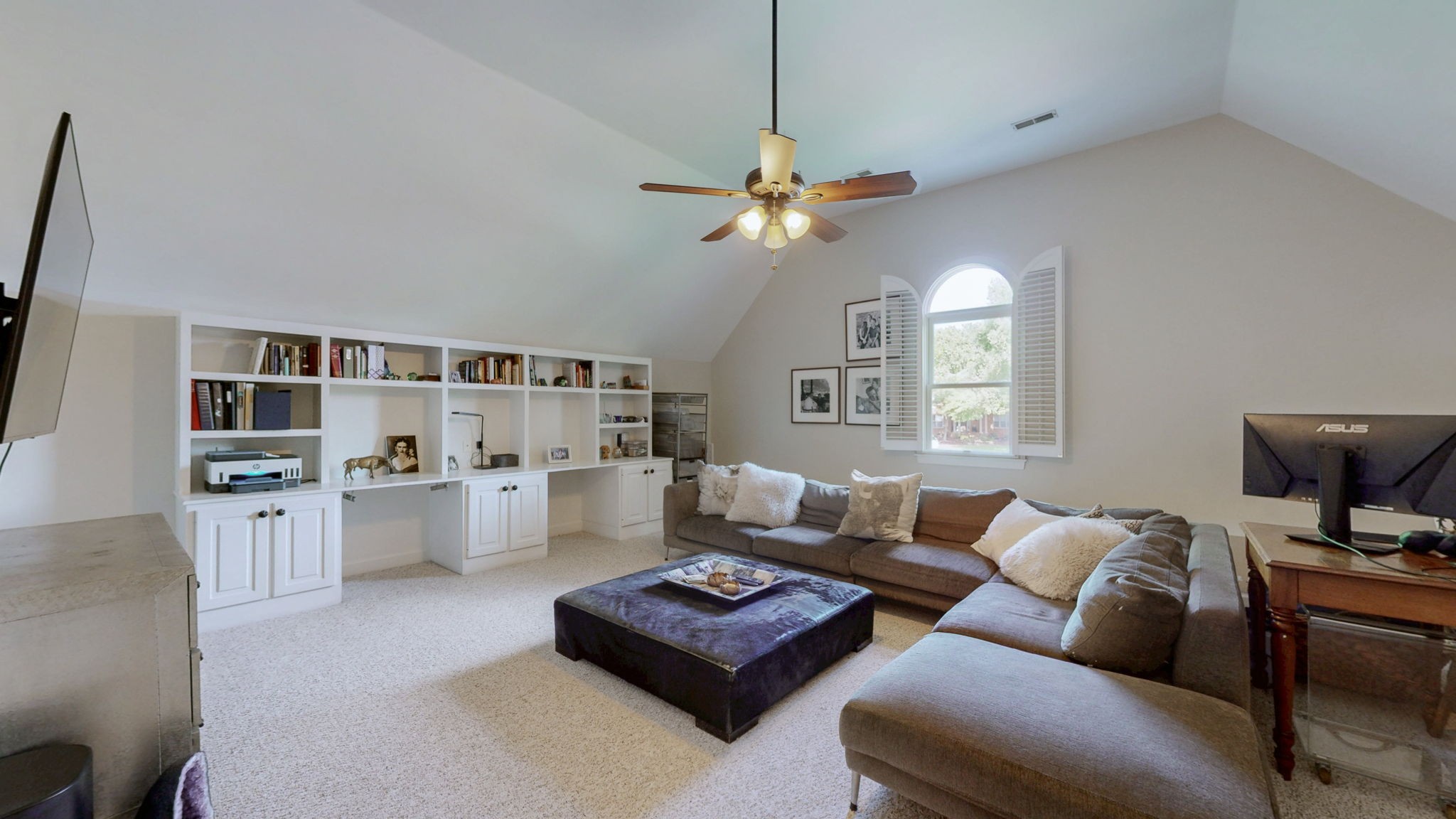309 Evan Ct