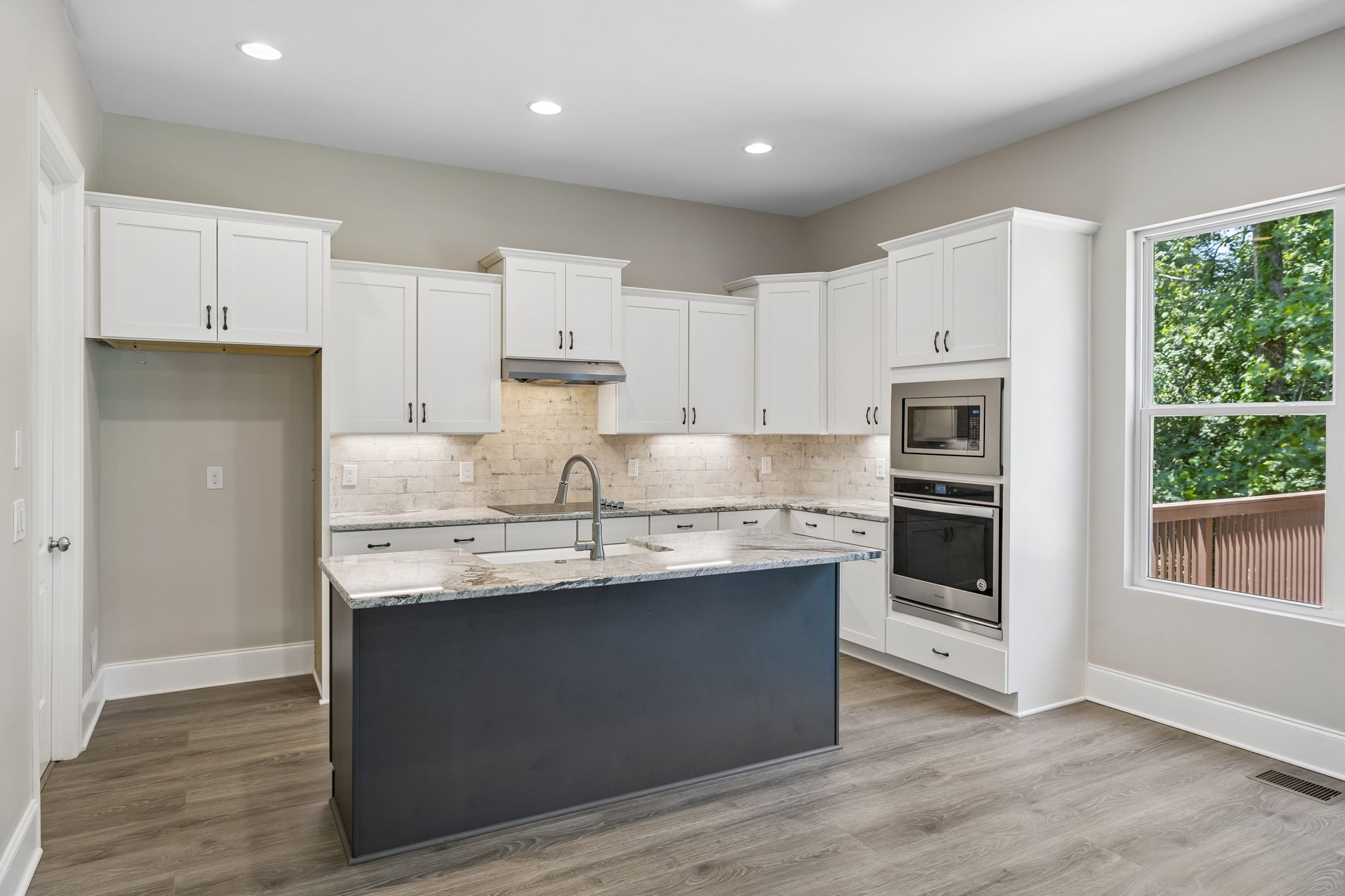 4530 General Forest Cir