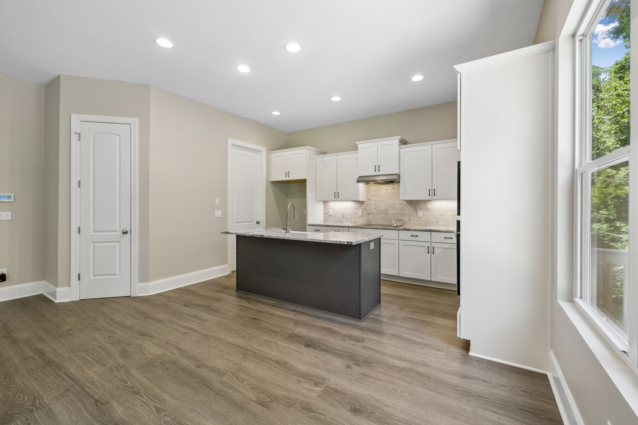 4530 General Forest Cir