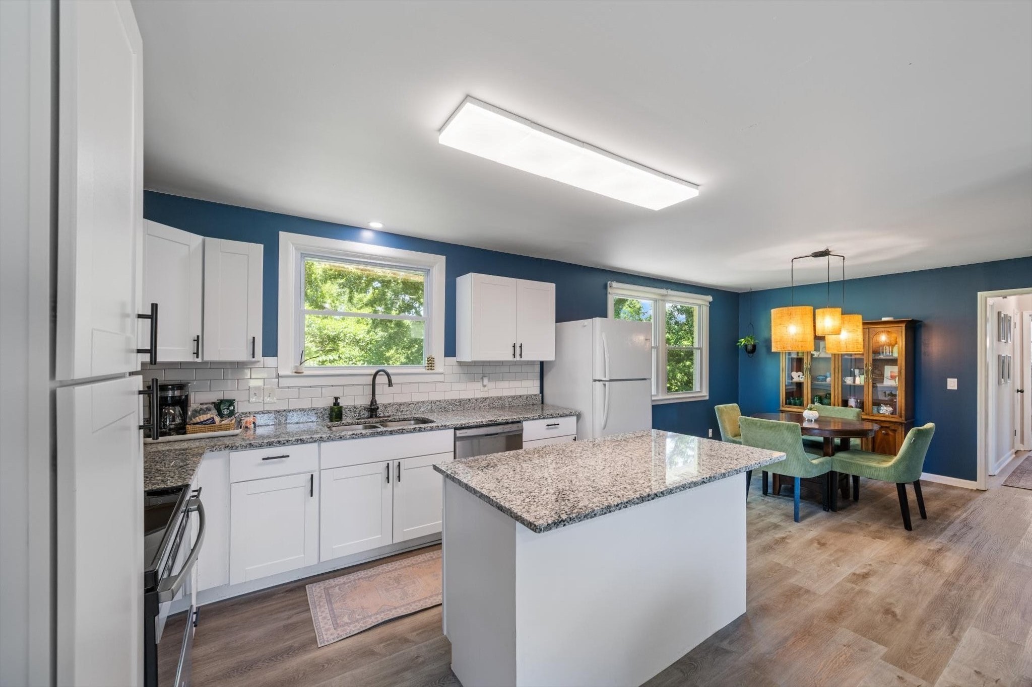 4848 Whittier Dr