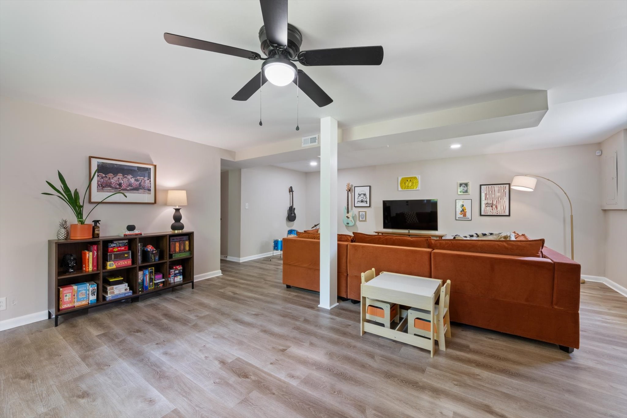 4848 Whittier Dr