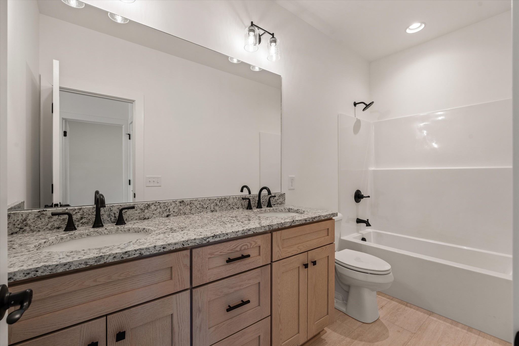 1000 Bryan St Unit: A