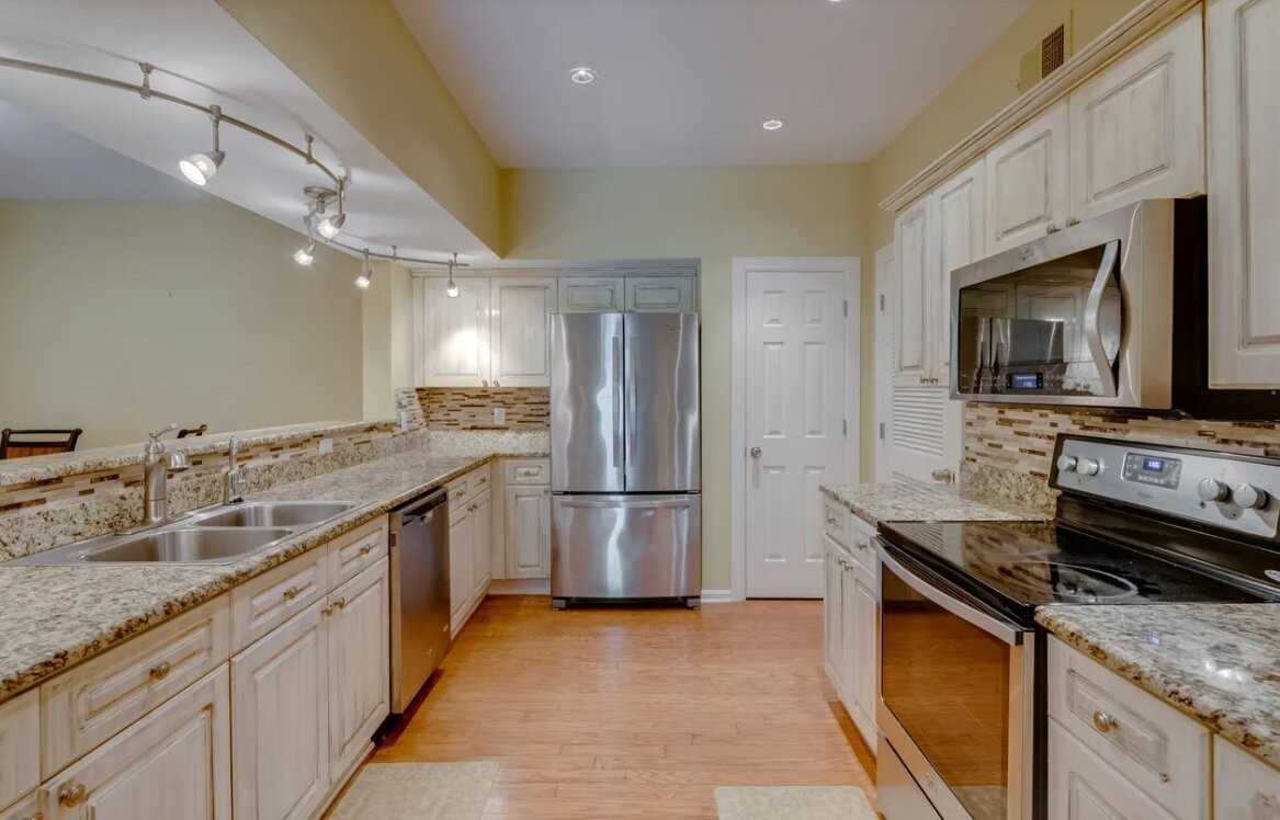 6820 Highway 70, S Unit: 419