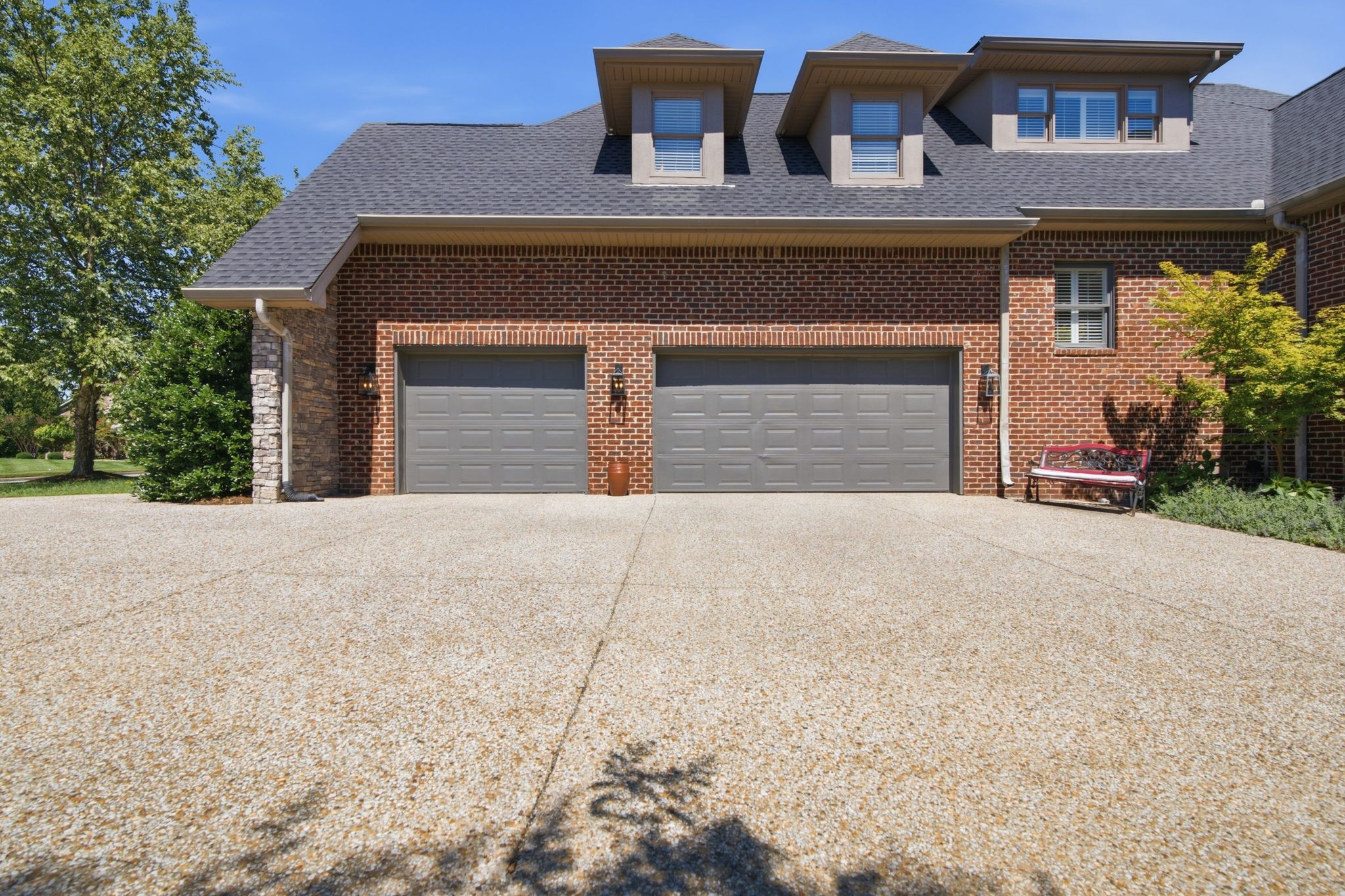 518 Ridgecrest Ln