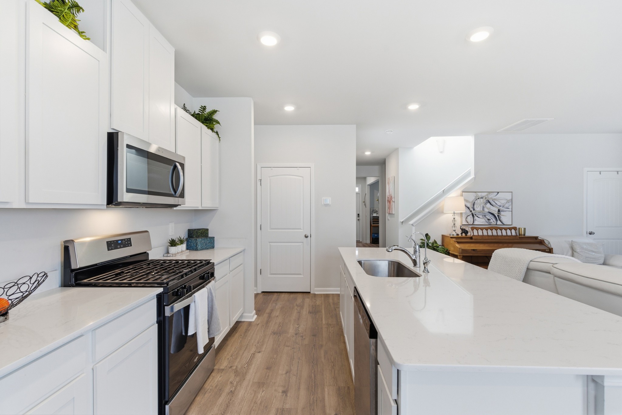 5026 Benelli Dr
