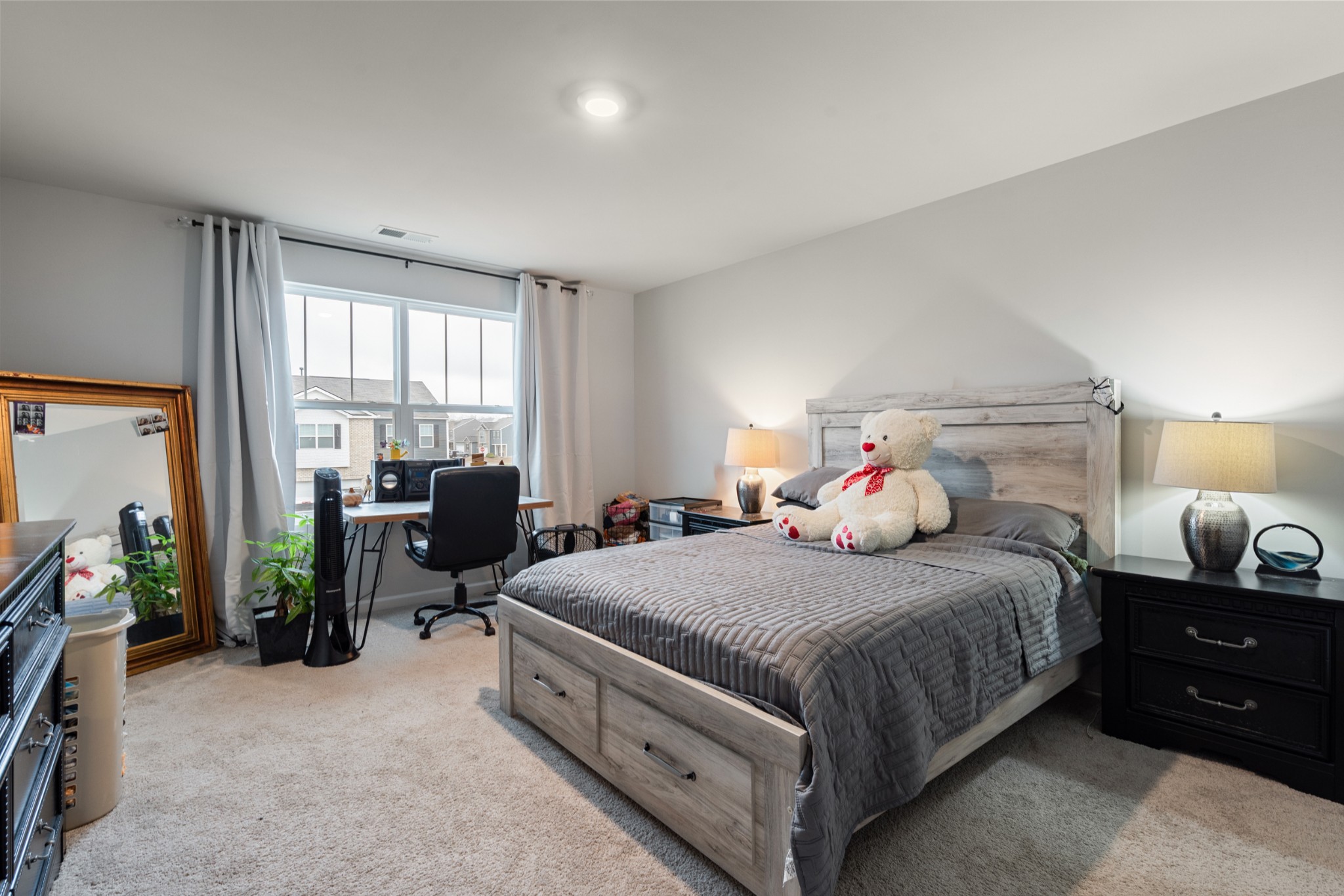 5026 Benelli Dr