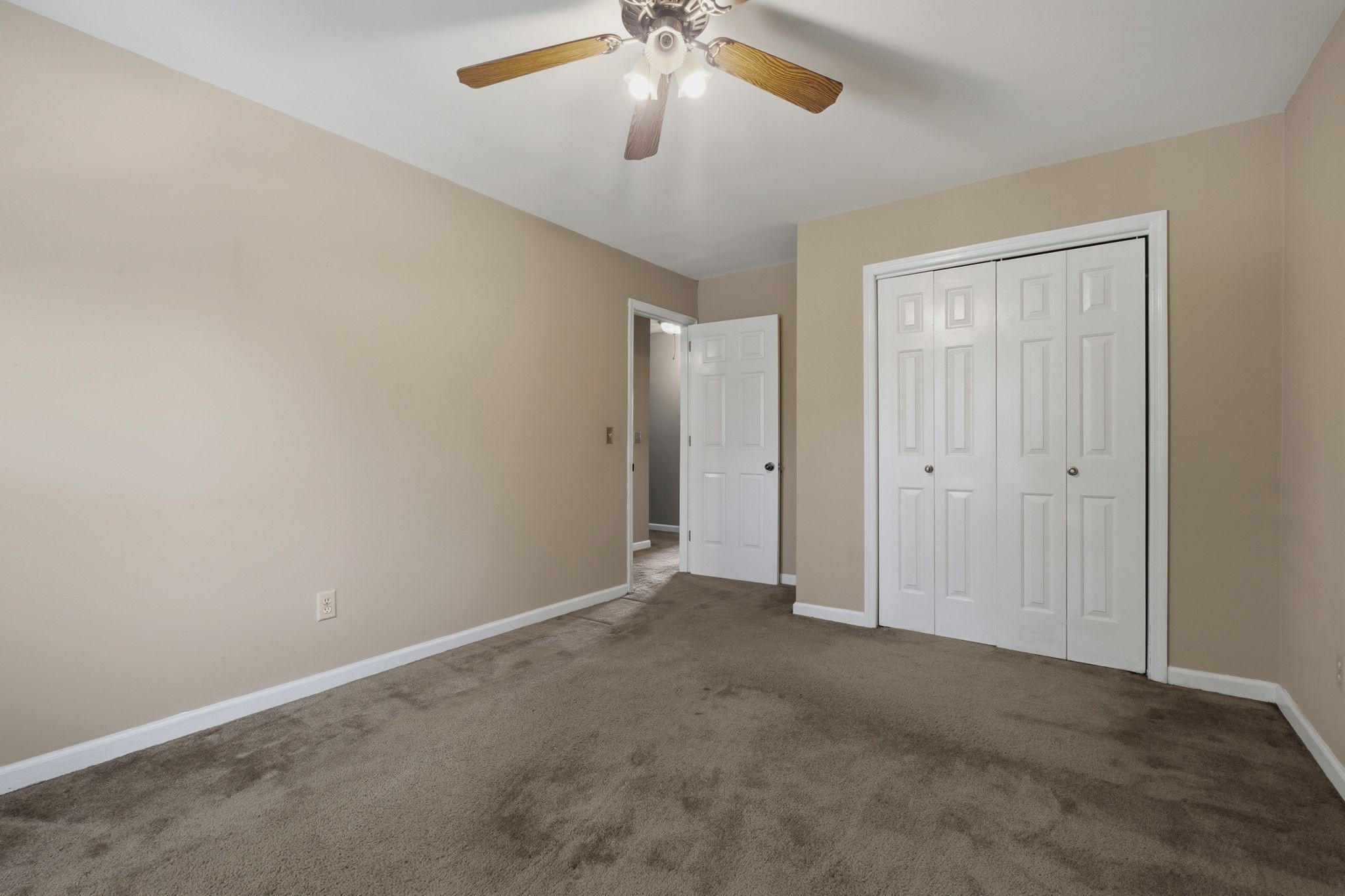 103 Woodcraft Ct