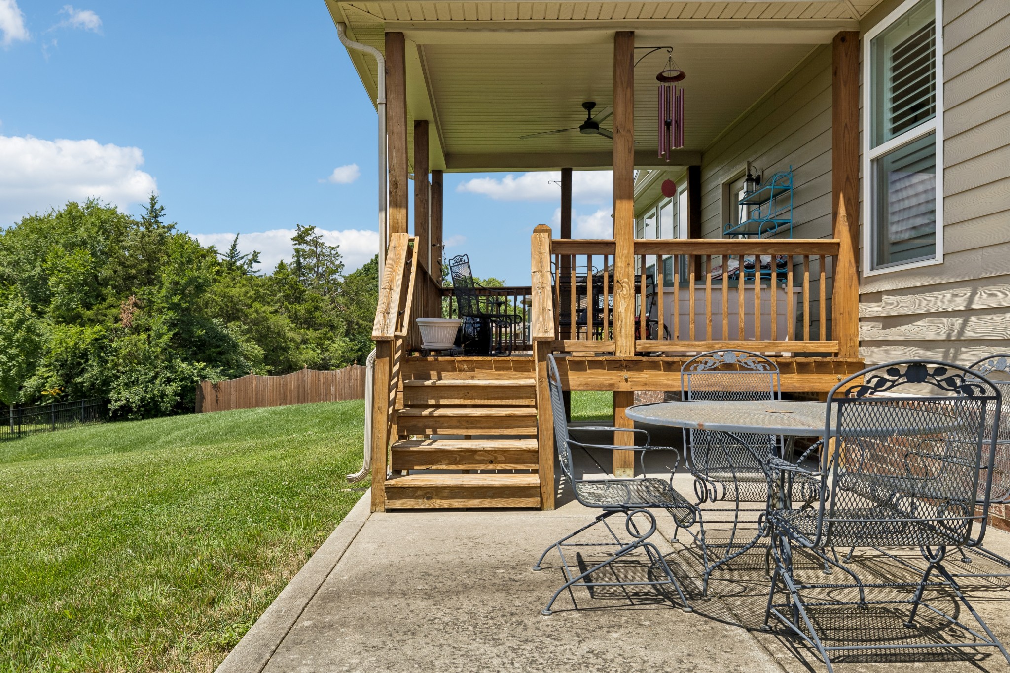 5034 Winslow Dr