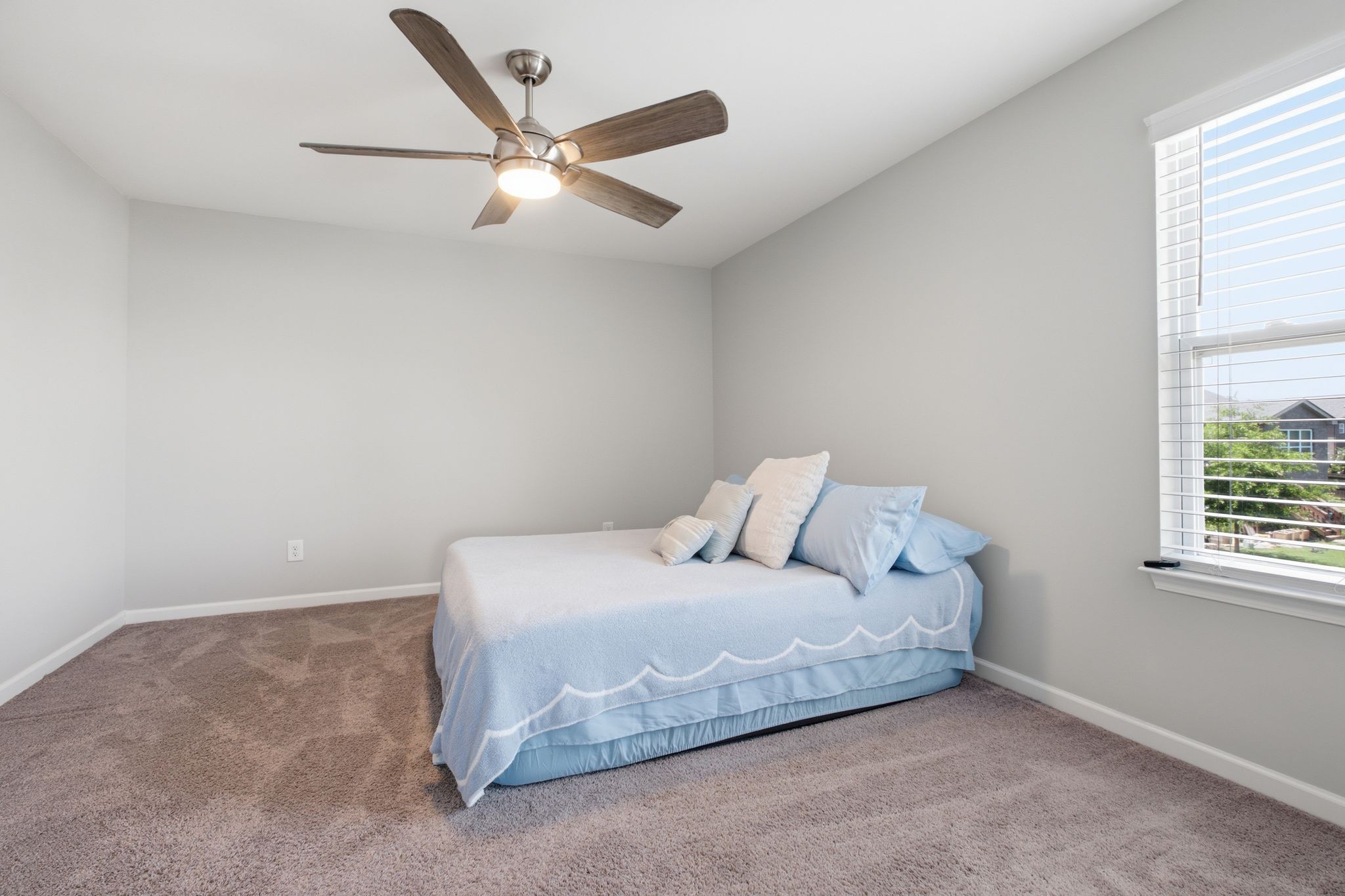1507 Tara Ct