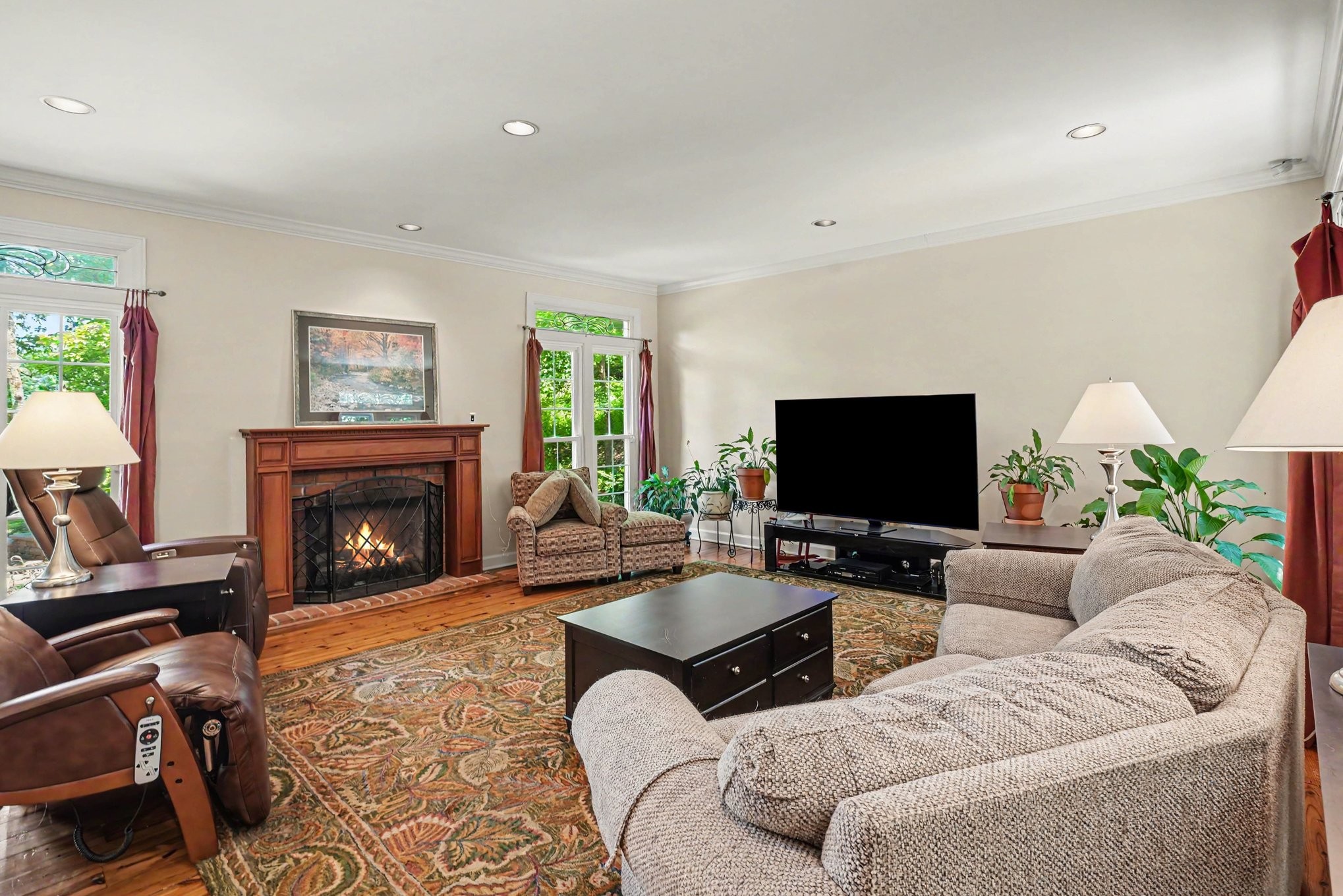 217 Scenic Ridge Ct