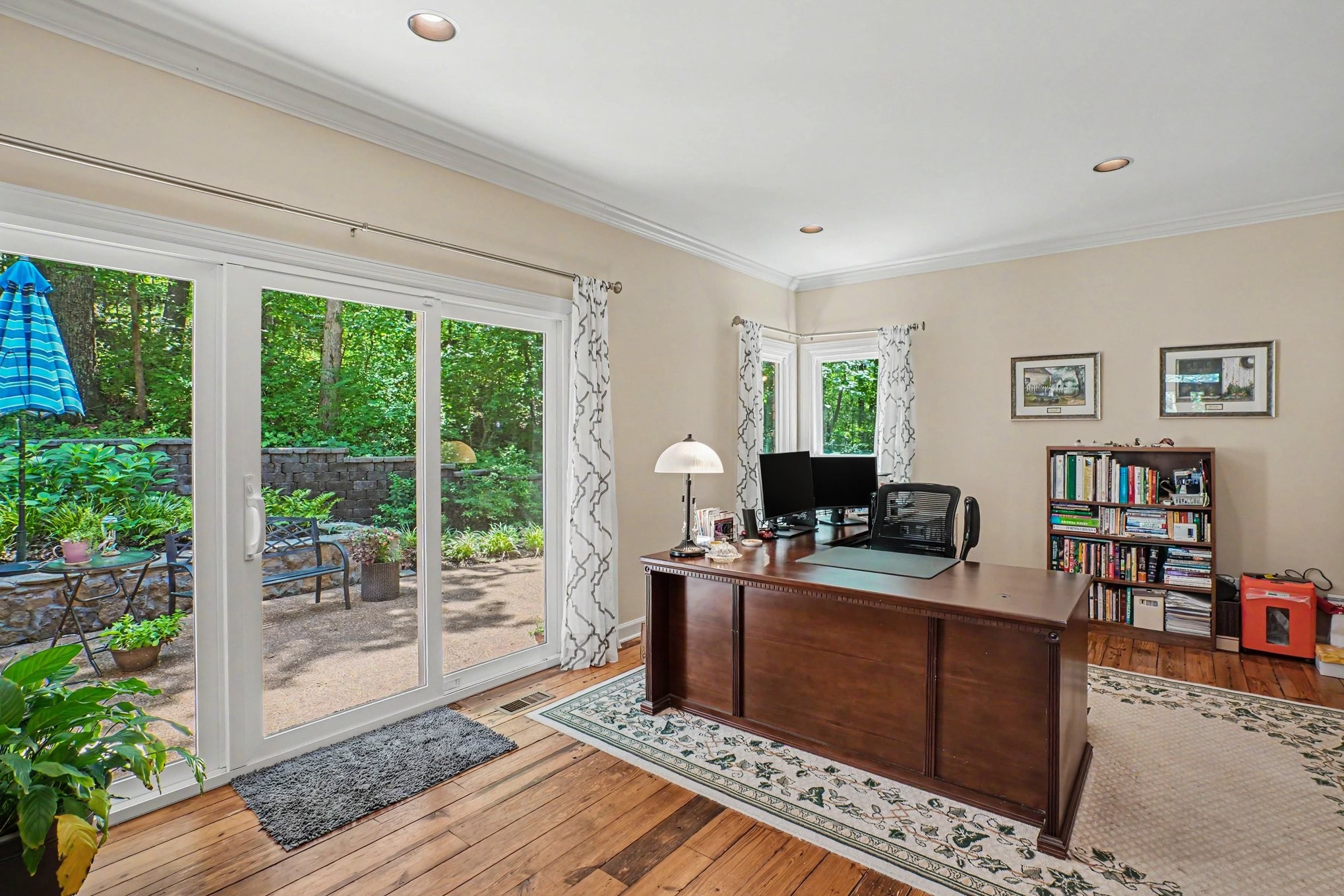 217 Scenic Ridge Ct