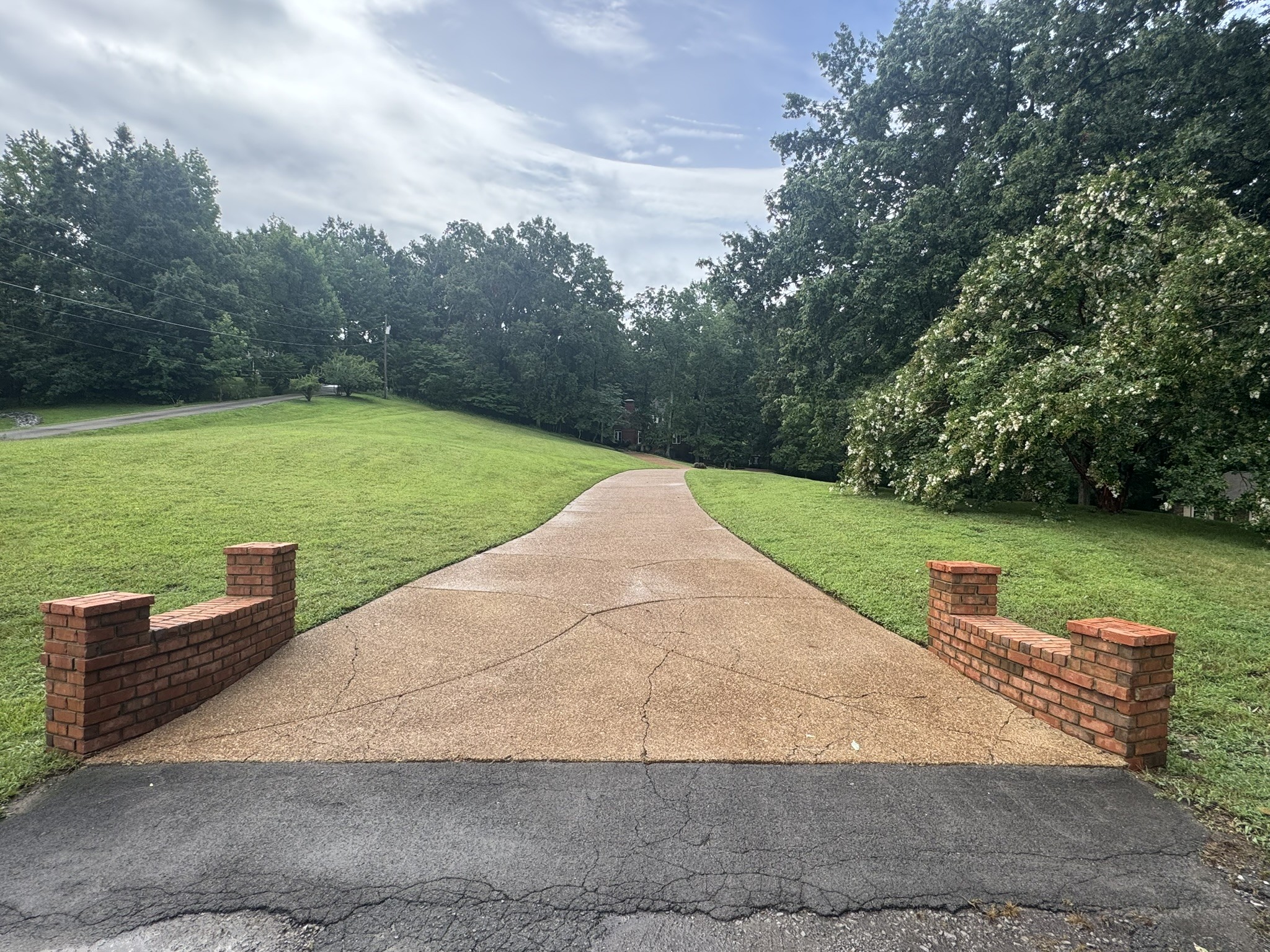 217 Scenic Ridge Ct