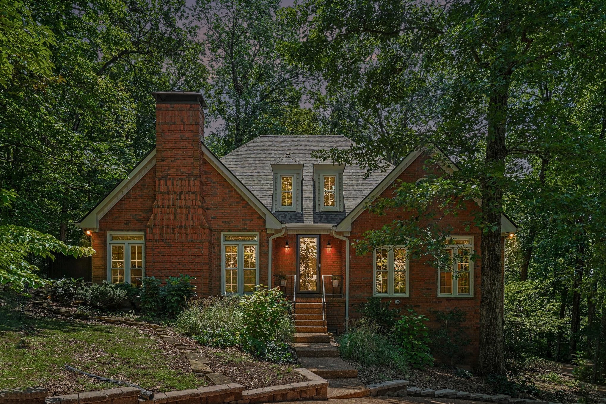 217 Scenic Ridge Ct