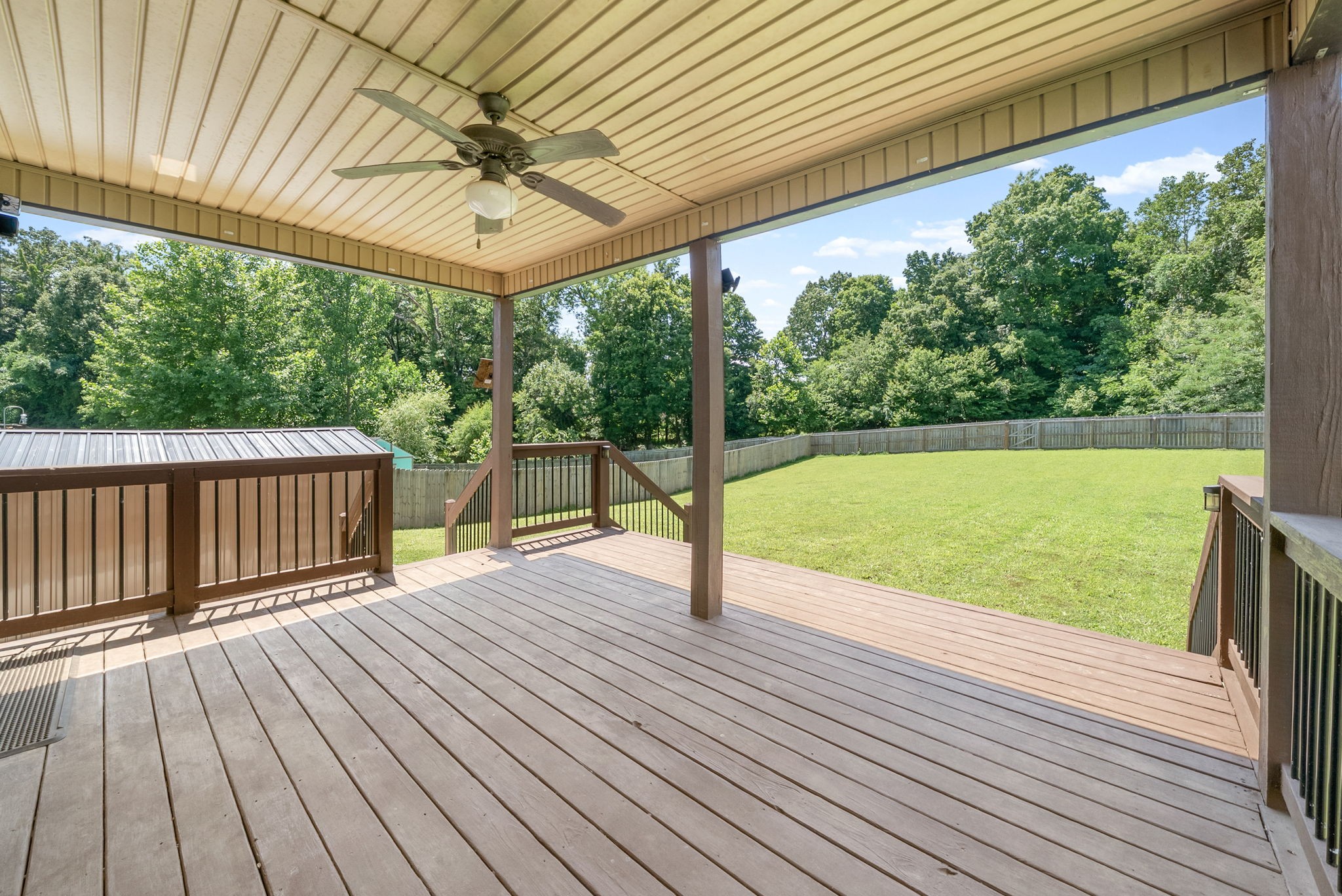 789 Banister Dr