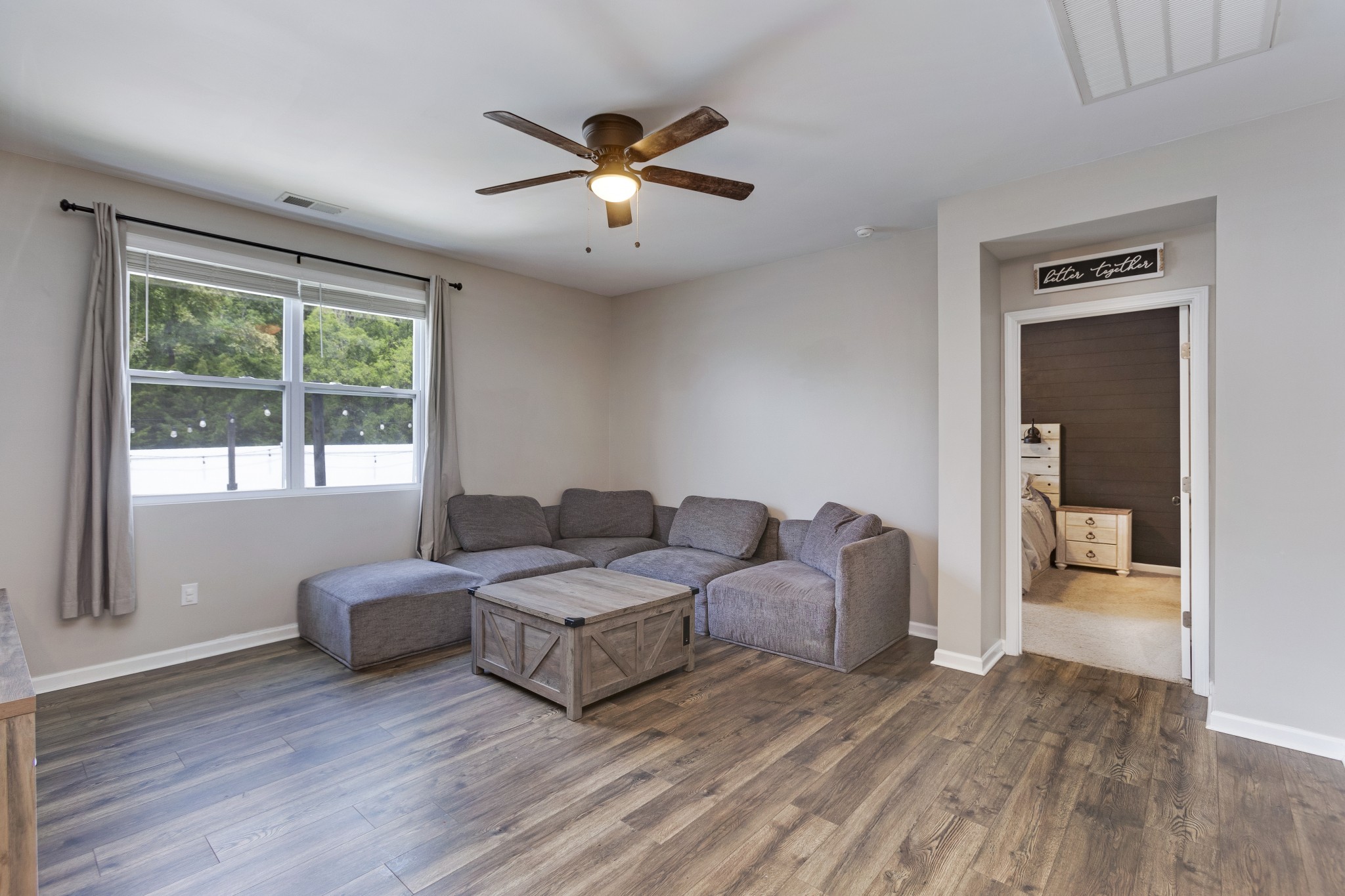 5051 Hunters Village Dr