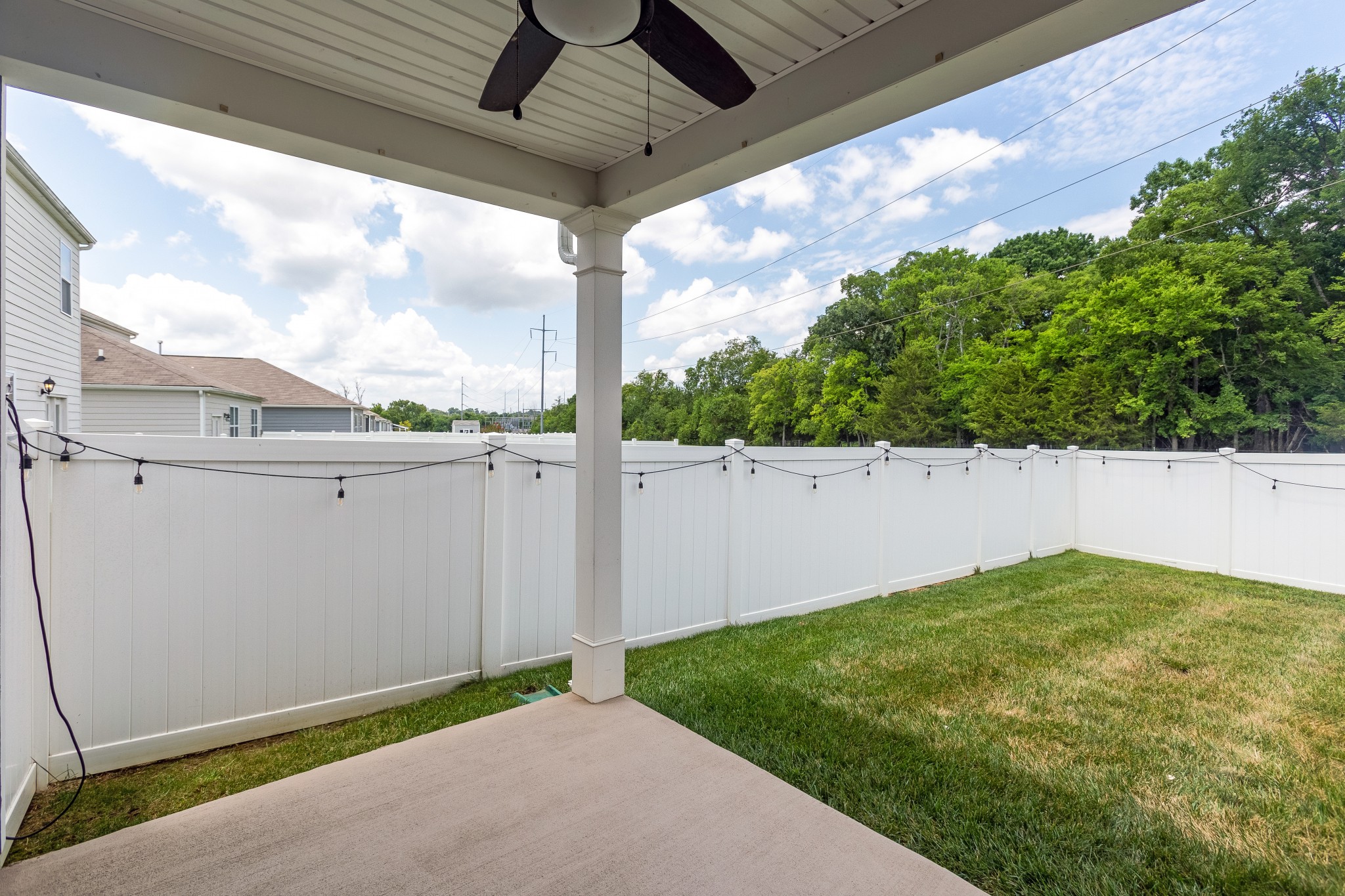 5051 Hunters Village Dr