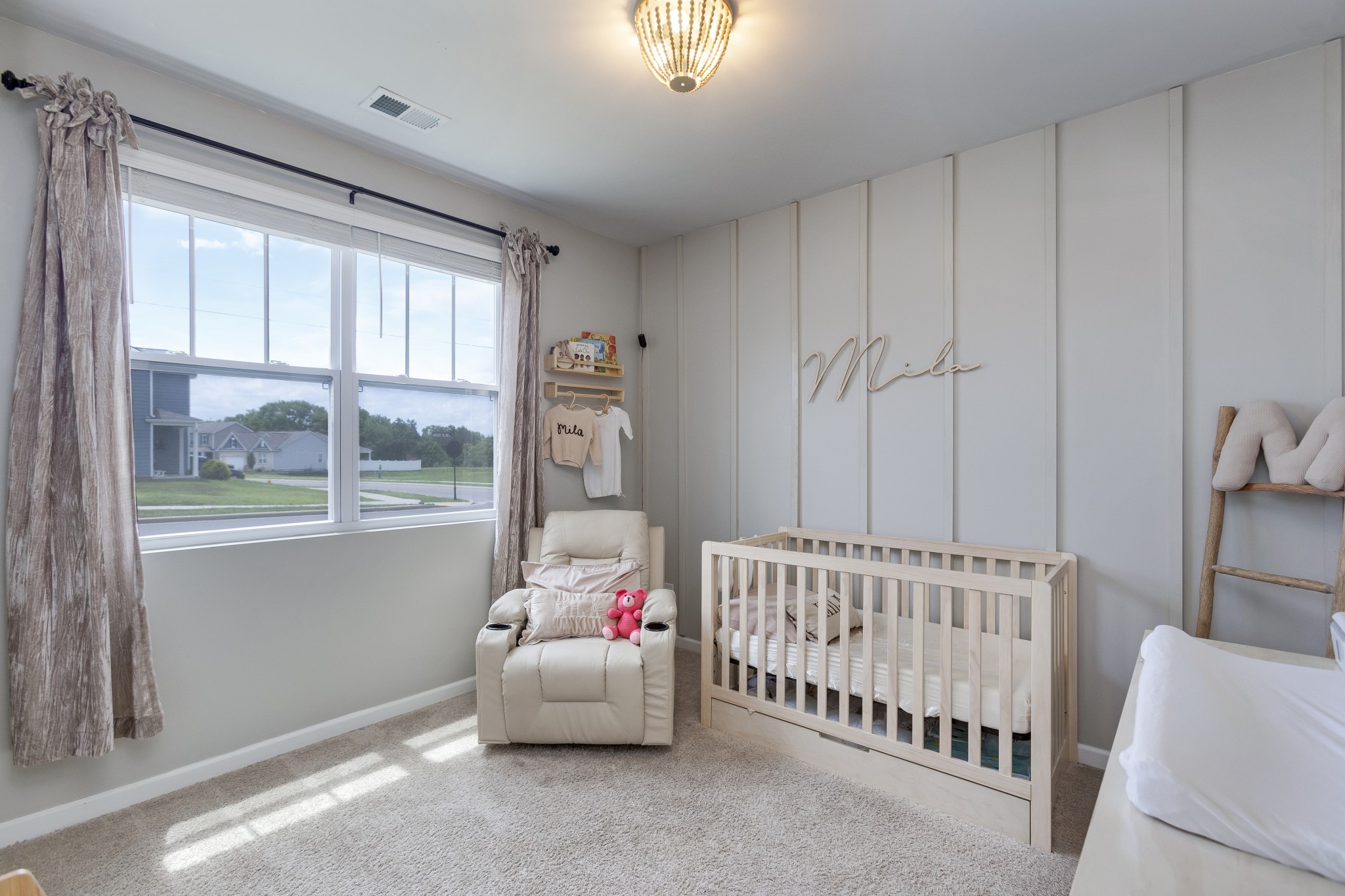 5051 Hunters Village Dr