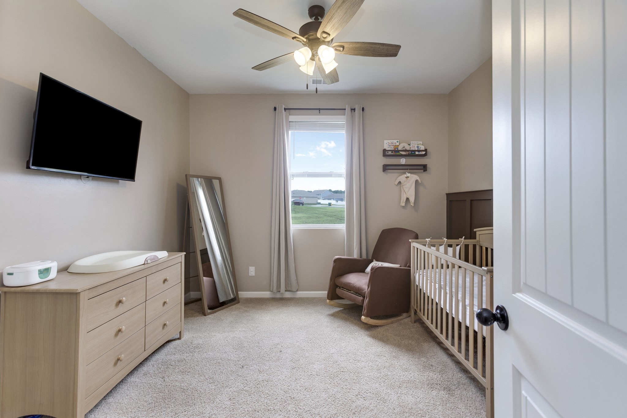 5051 Hunters Village Dr