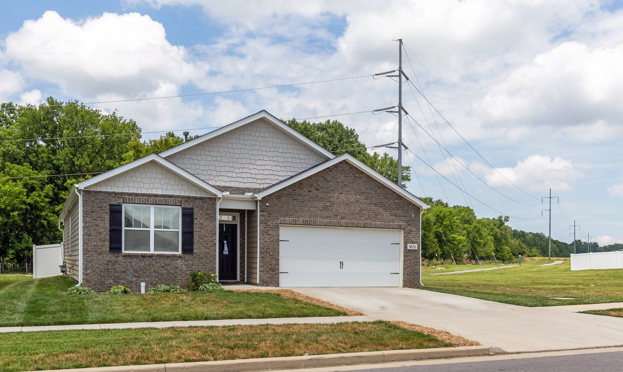 5051 Hunters Village Dr