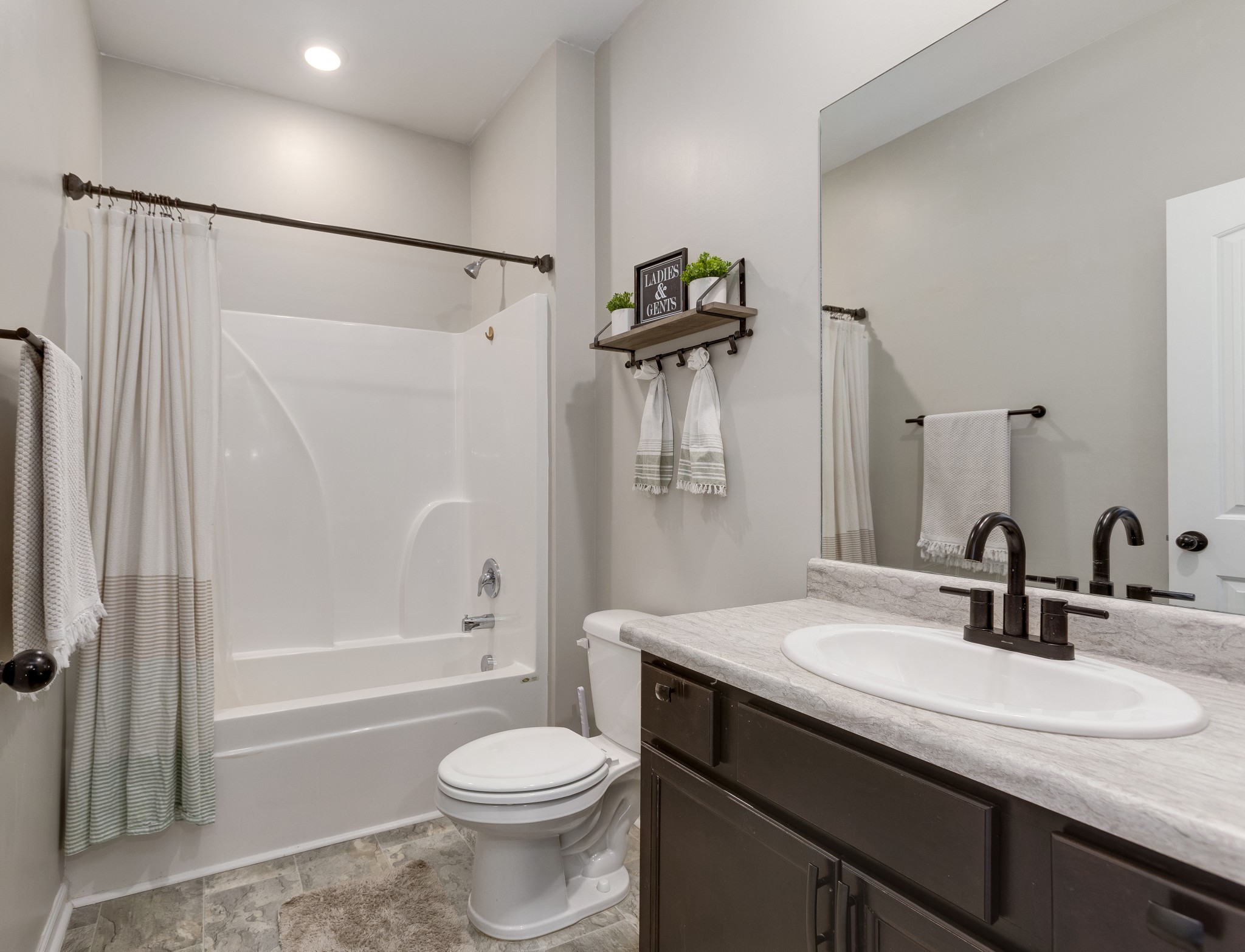 5051 Hunters Village Dr