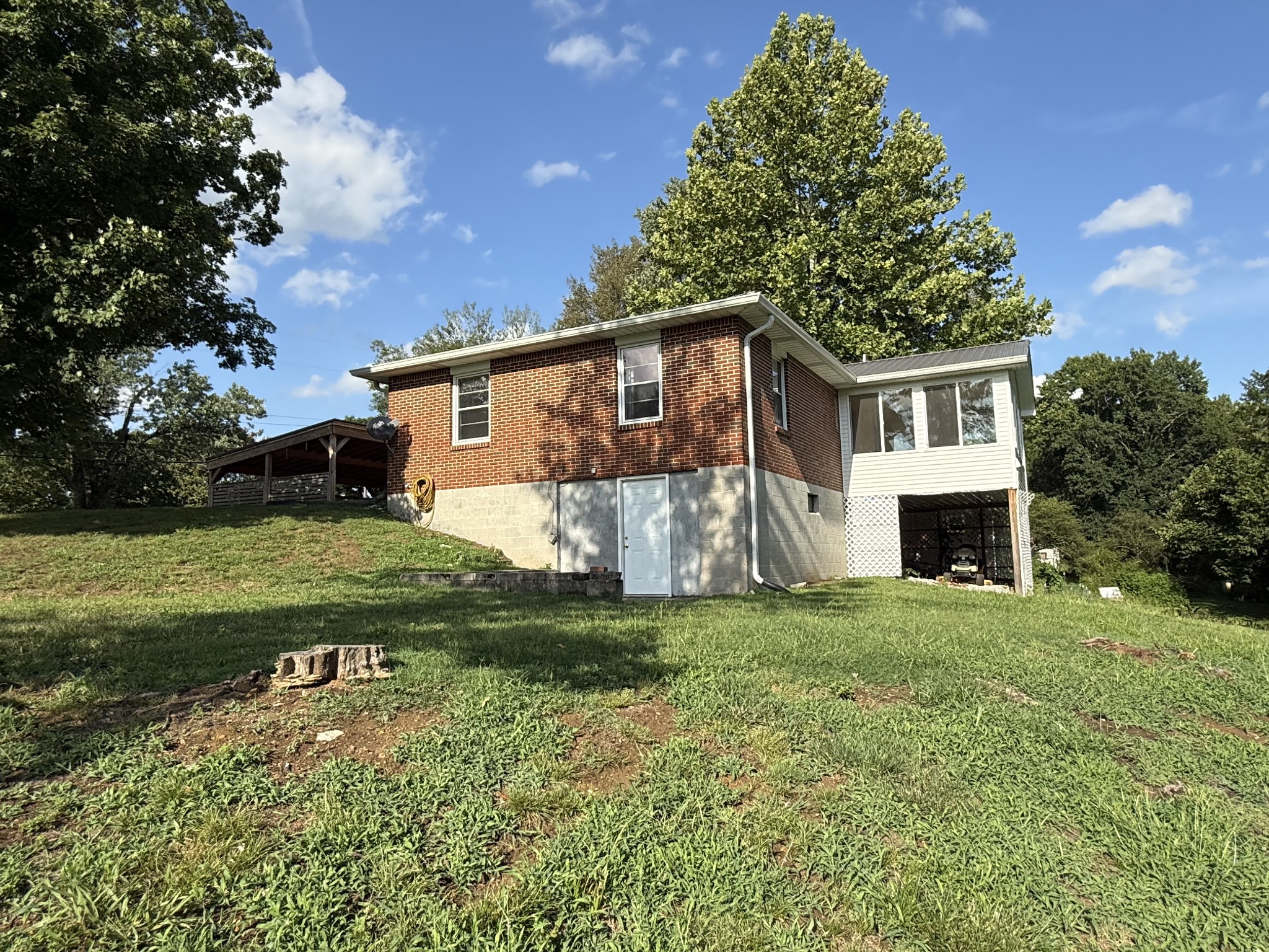 81 County House Cir