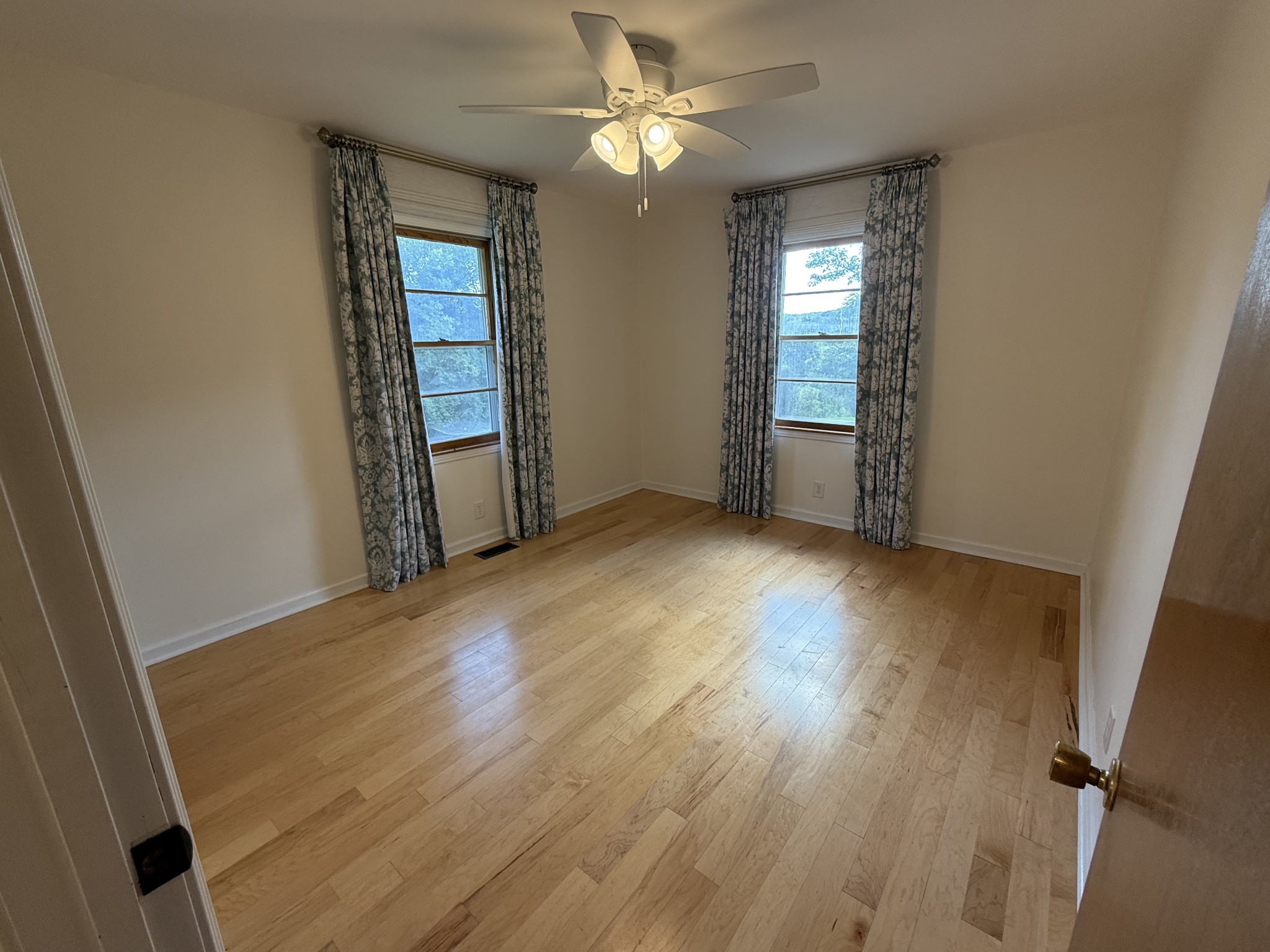 81 County House Cir