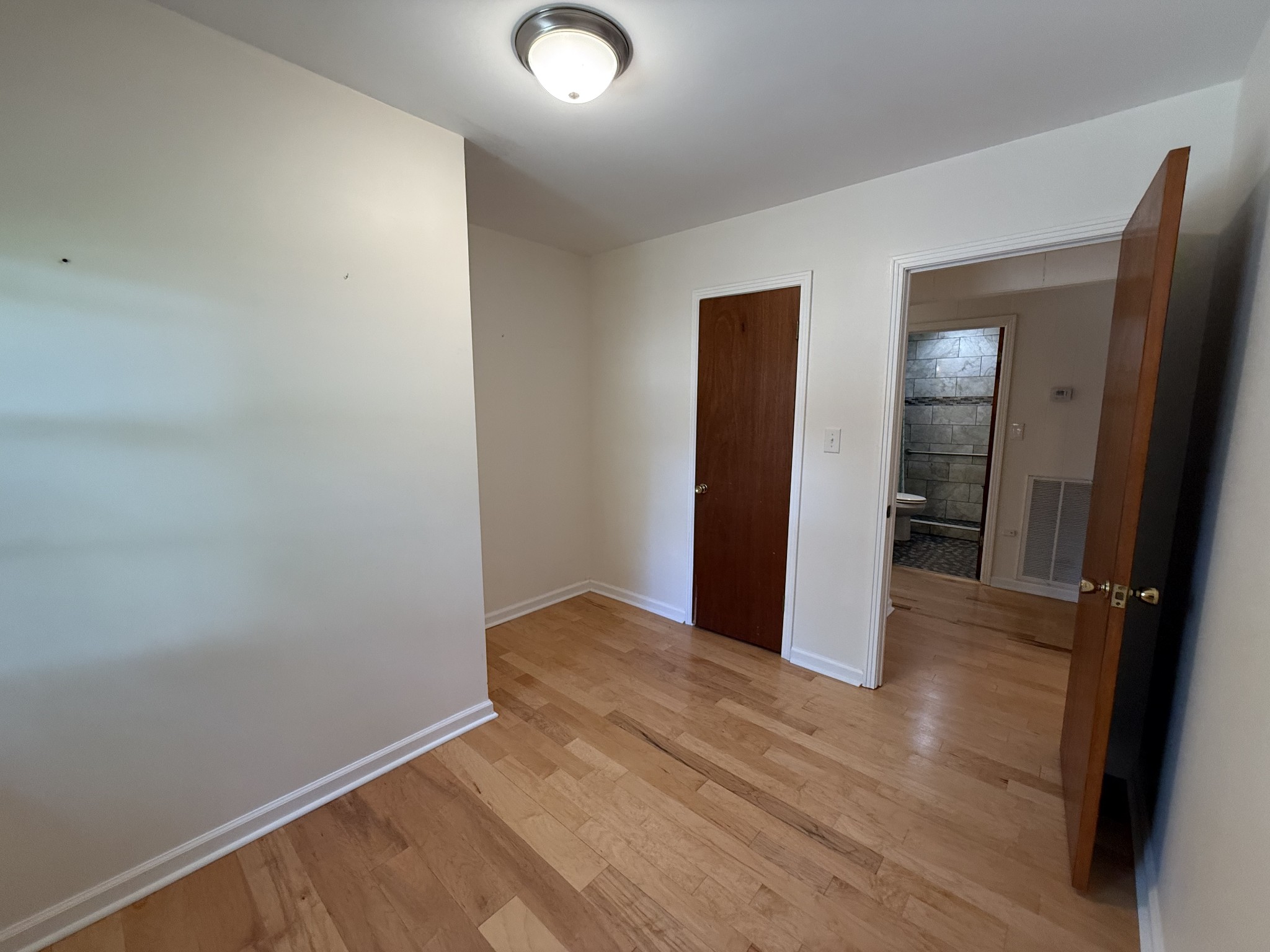 81 County House Cir